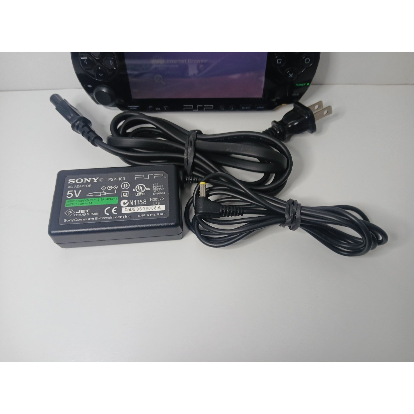 SONY PSP 1001 USA PLAYSTATION PORTABLE HANDHELD CONSOLE SYSTEM TESTED WORKING