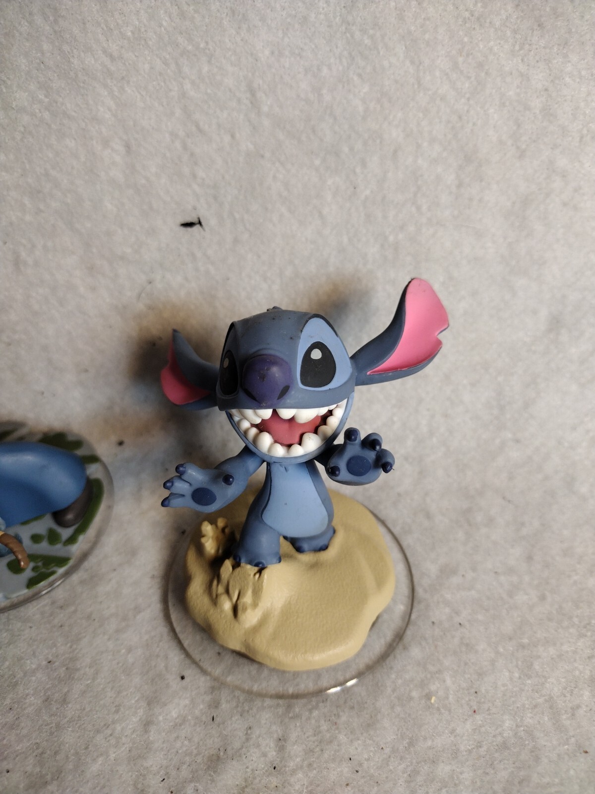 Disney Infinity 2.0 Edition Merida & Stitch Action Figures