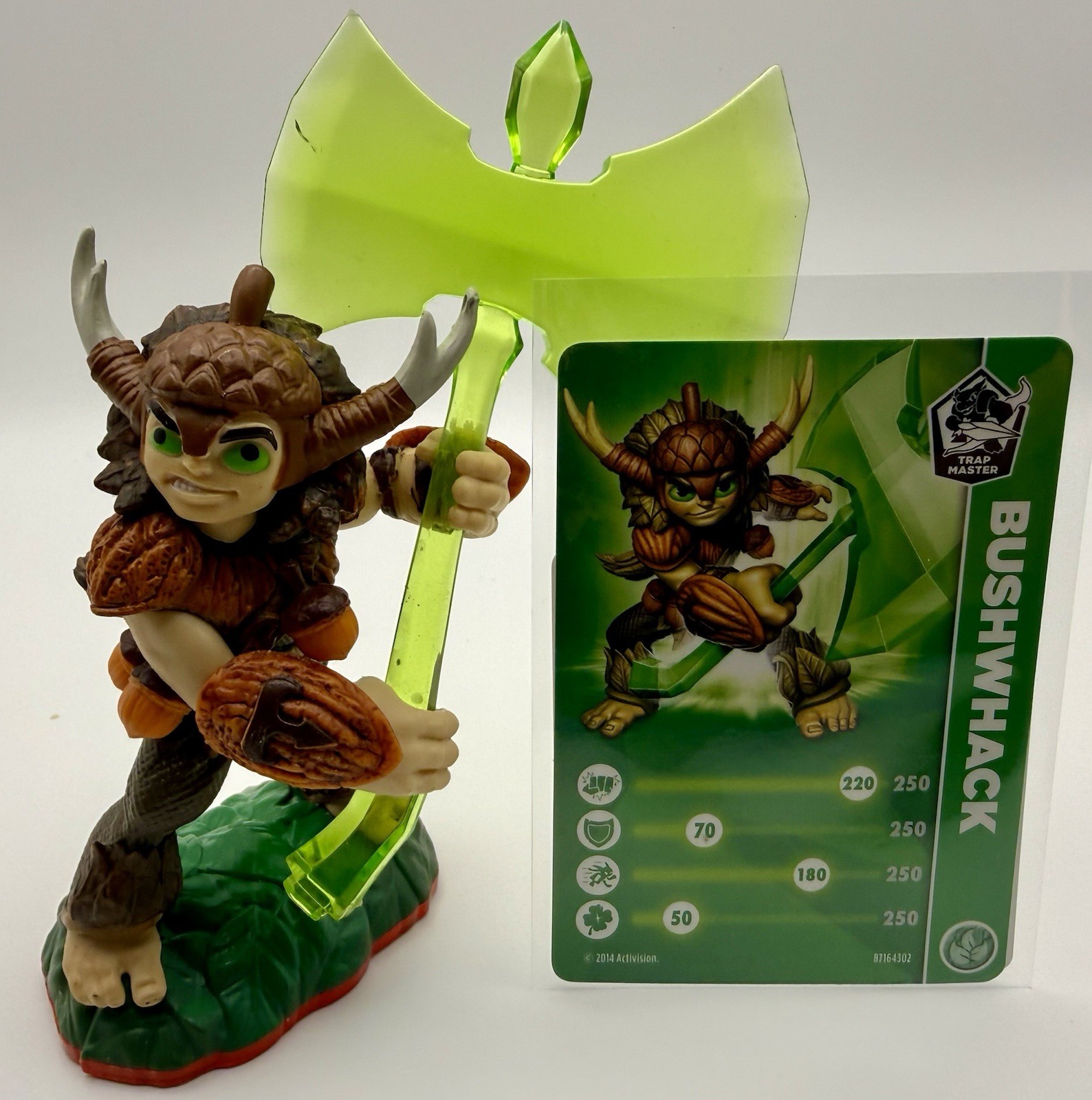 Skylanders Trap Team BUSHWHACK Trap Master Figure + Stat Card & Sticker Sheet