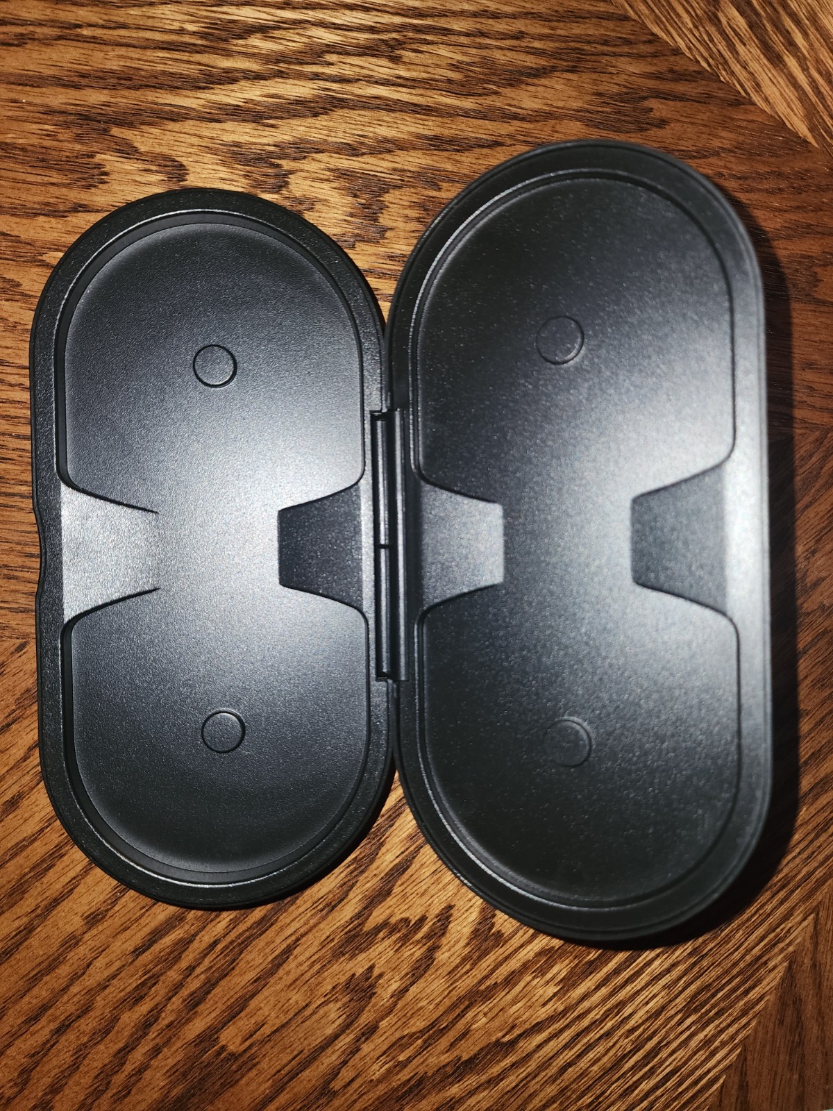 Sony PSP UMD Game Case Holder – Black Hard Rigid Plastic Carry/Storage