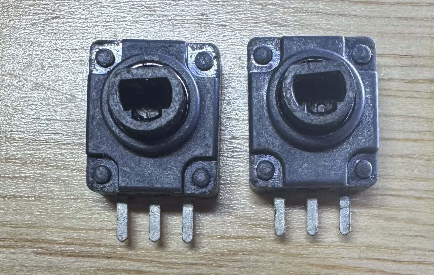Xbox 360 Trigger Potentiometer Set