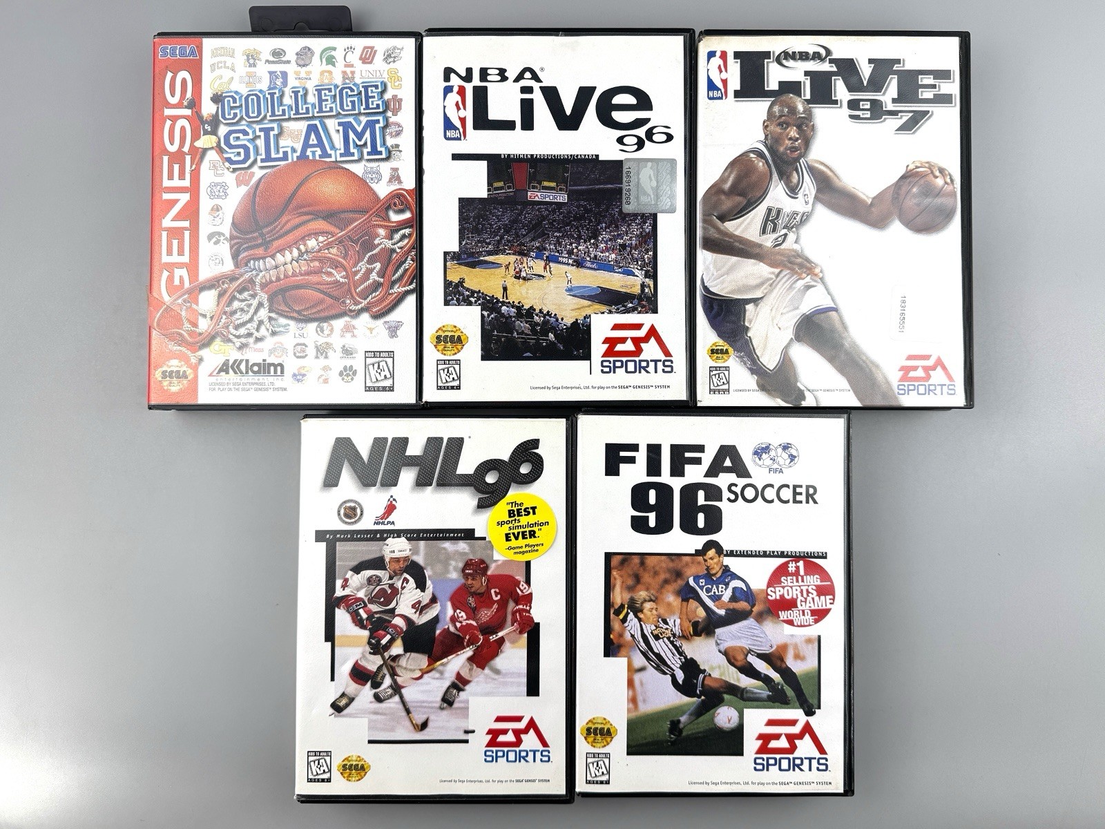 SEGA Genesis Sports Lot CIB – NBA Live 96 97, FIFA Soccer, NHL, College Slam