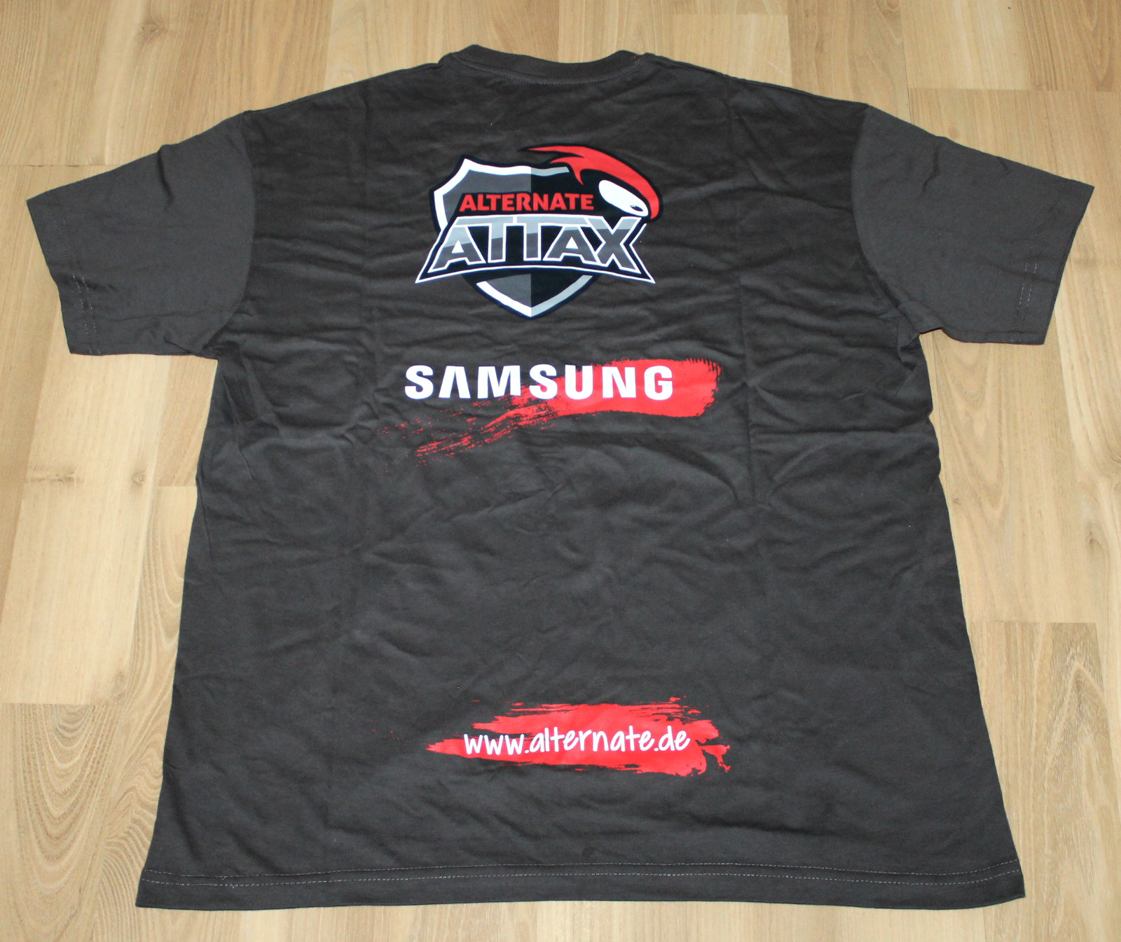 Samsung Alternate Attax rare promo T-Shirt from Gamescom 2016 Size L