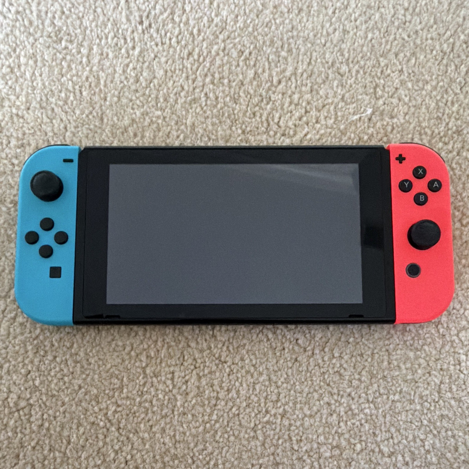 Nintendo Switch Console Neon Red/Blue w/ Smash Ultimate, Zelda BOTW & Case