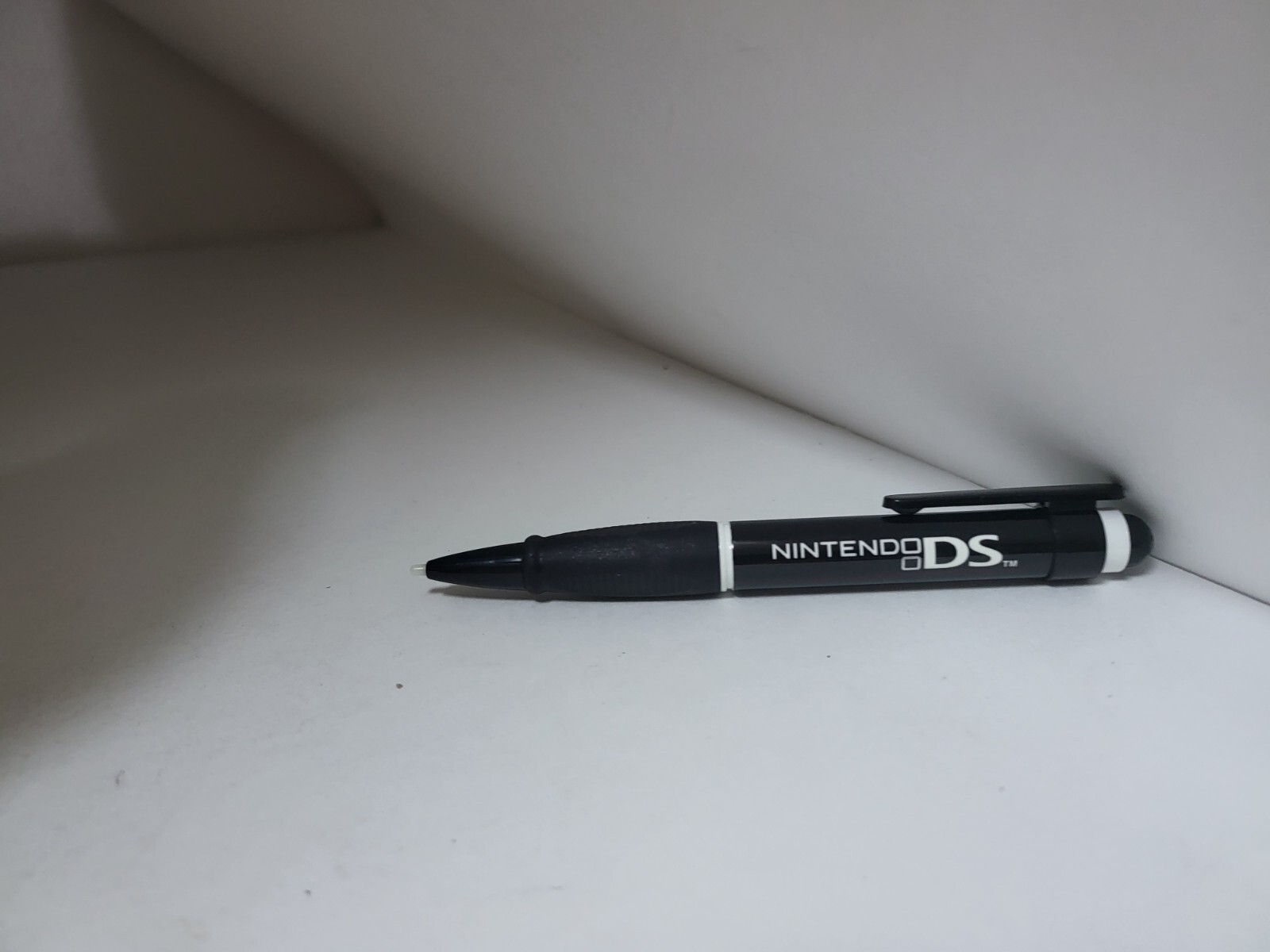 NEW OEM Official Nintendo DS Large BLACK Retractable Pen Stylus W/Rubber Grip J4