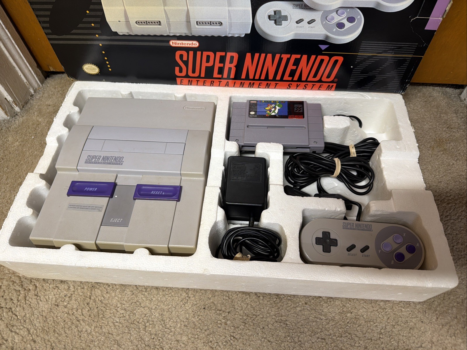 Super Nintendo Super Set Console Box Controllers Game. •READ DESCRIPTION!• SNES
