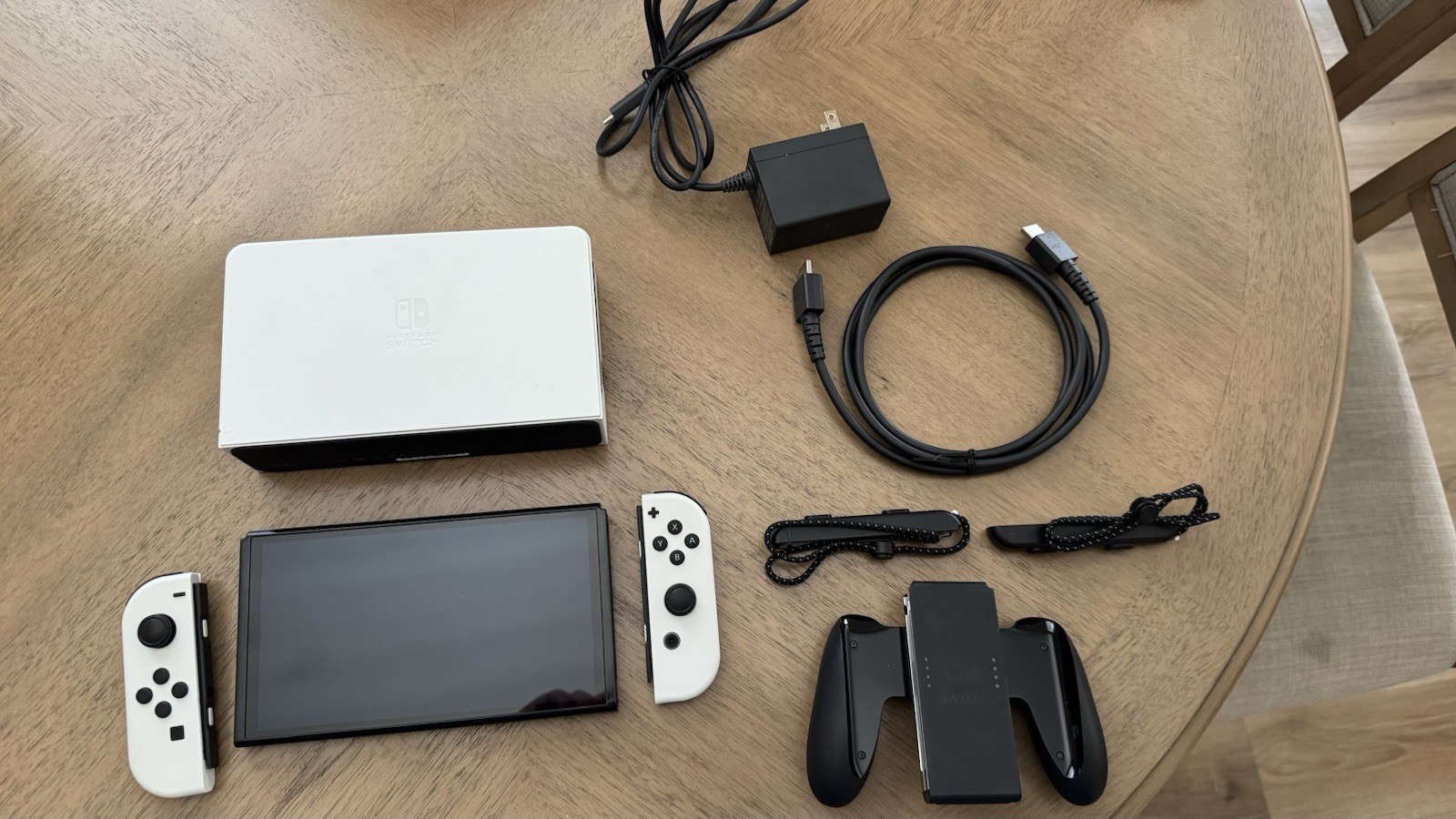 Complete Nintendo Switch OLED White Console Bundle w/ 128GB microSD