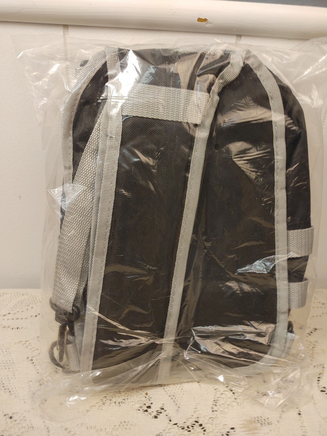 2016 Loot Crate Halo Series 1 [ Crate #1 ] USNC Gray Utility Satchel Backpack