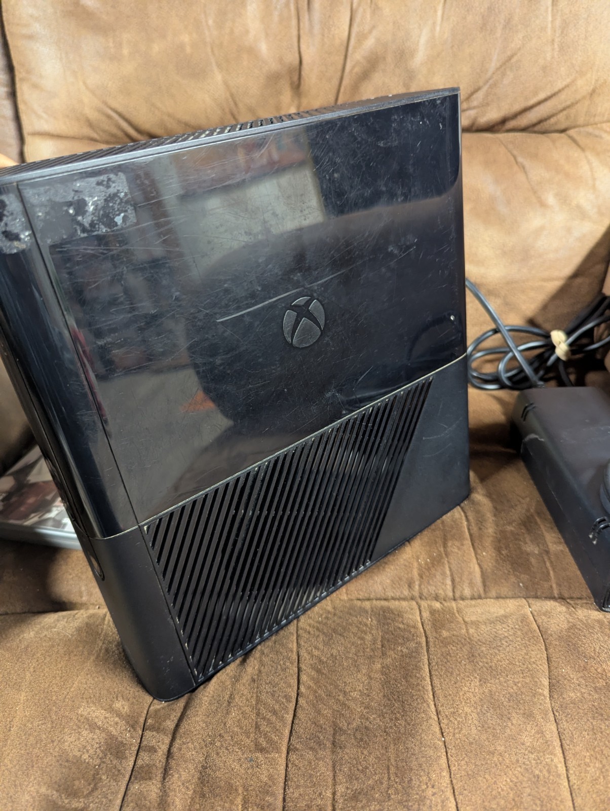 Microsoft Xbox 360 E 250GB Console Cables Bundle Games Tested