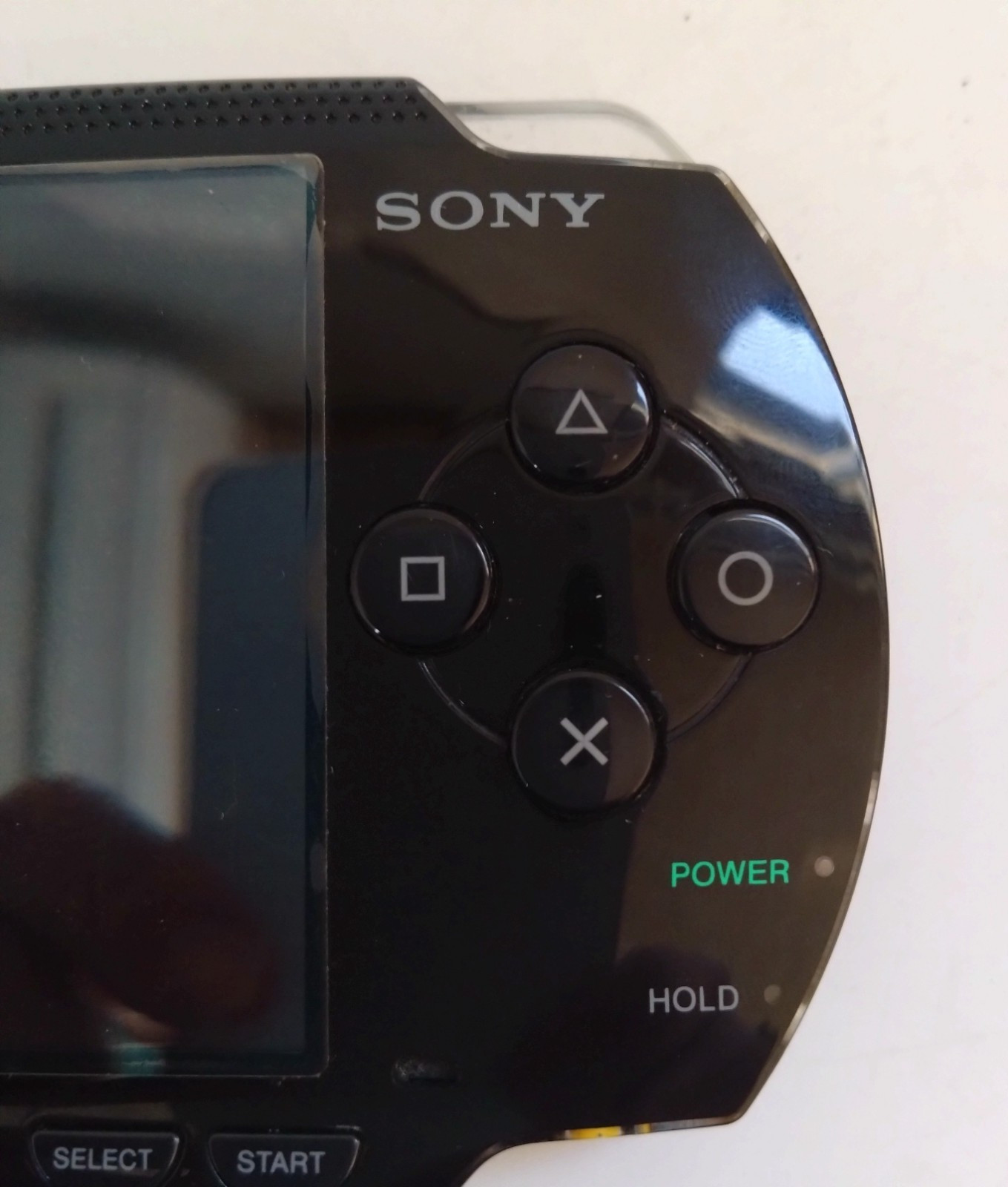 Sony PSP-1000 Black Console Japanese Model Power On w/ AC Adapter & 4GB Memory