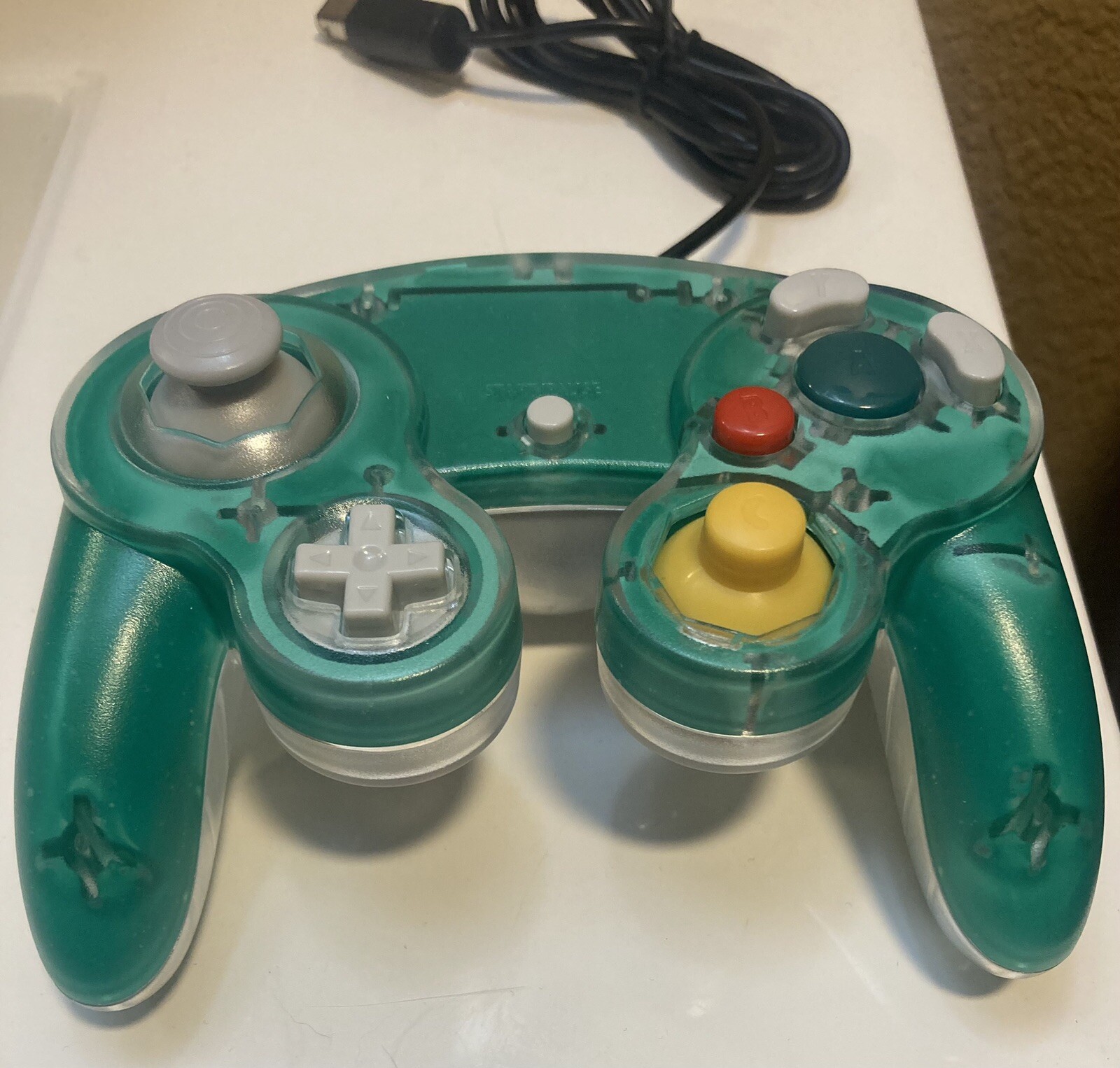 Nintendo GameCube Controller – Conductive WHITE (glow in the dark)