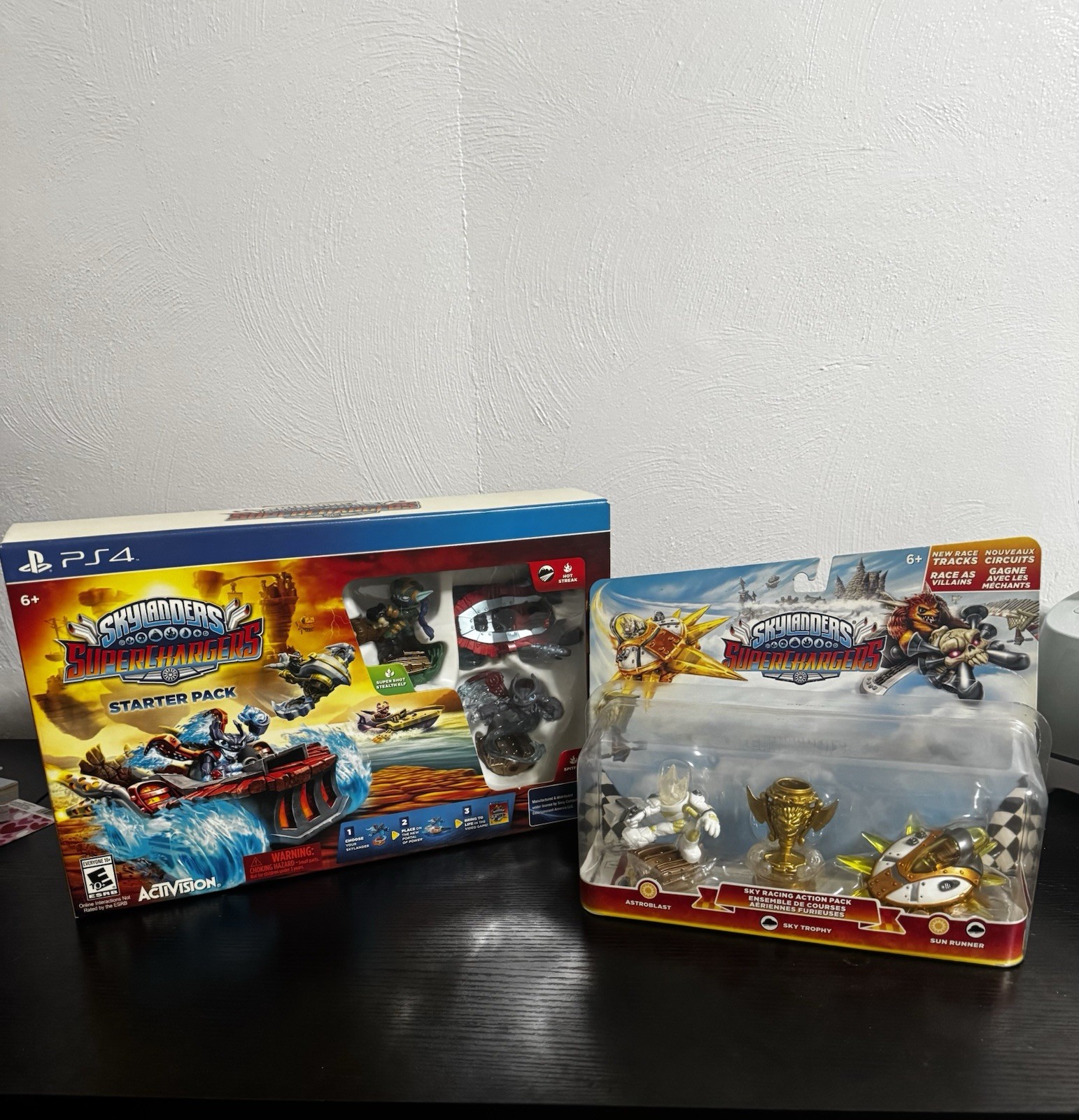 Activision Skylanders SuperChargers Starter Pack PS4 w/ Stealth Elf Spitfire