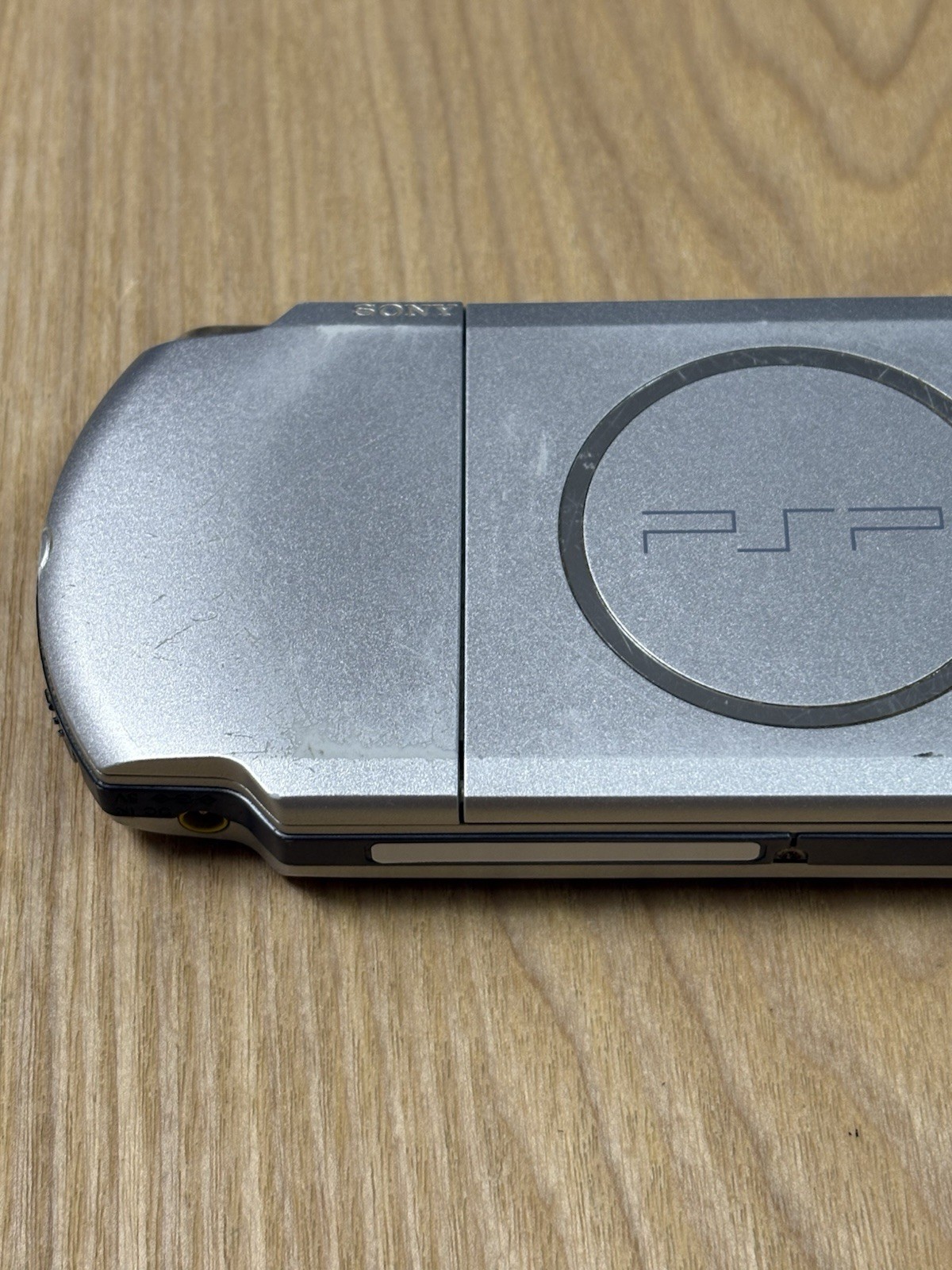 Sony PSP-3000 Mystic Silver Handheld Console PSP-3000MS Japanese