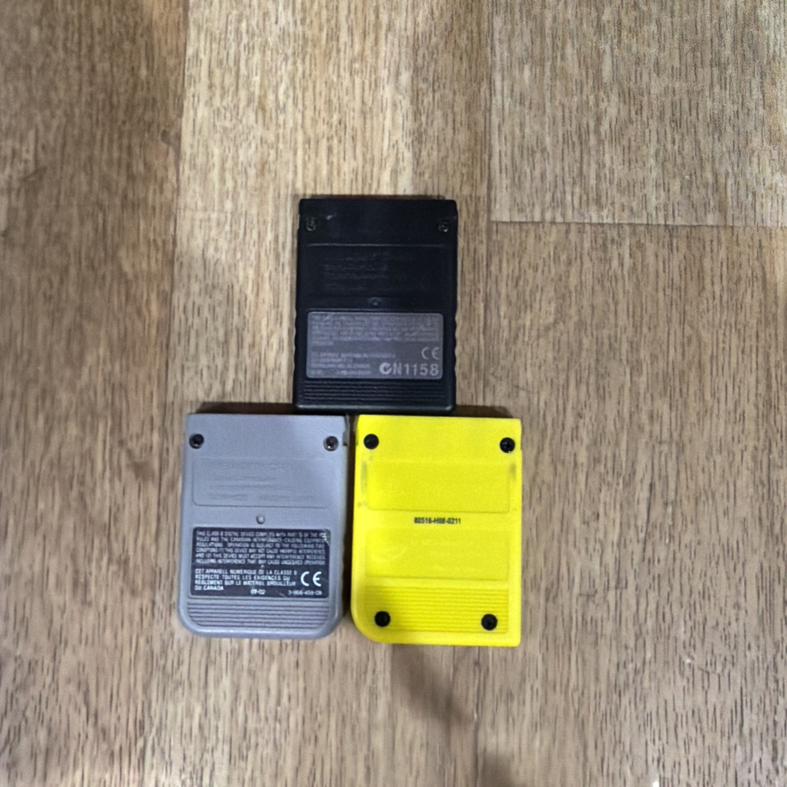 OEM Sony PlayStation 2 PS2 8MB Memory Card – Black – Yellow Ps1