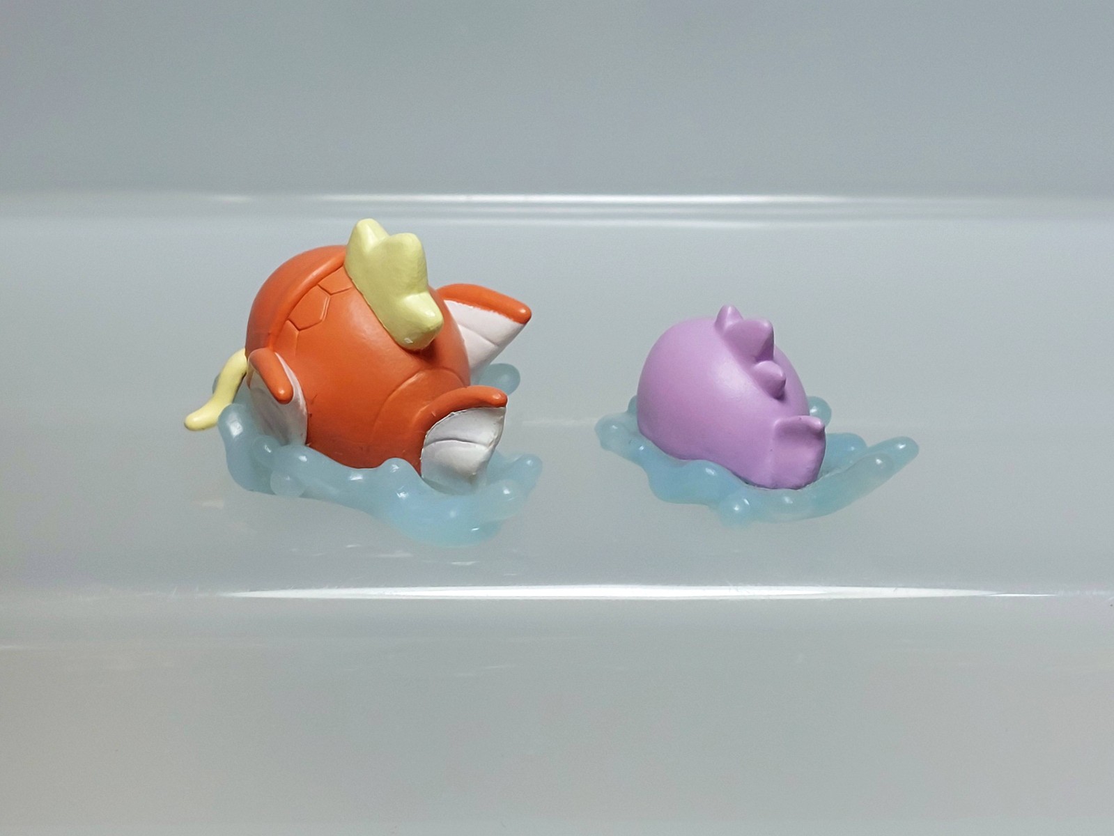 Pokemon Center 2017 Figure Henshin! Metamon Magikarp Koiking C03 0.6-0.8in