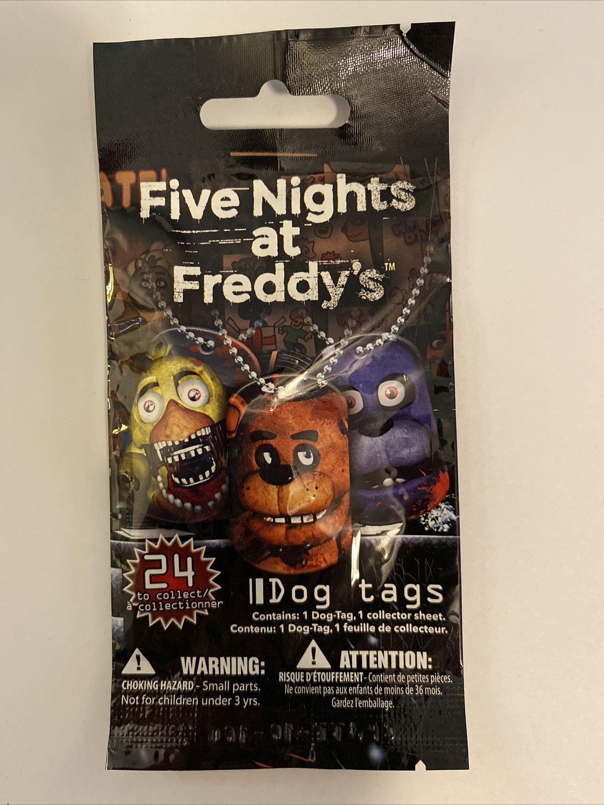 Five Nights at Freddy’s Dog Tag, 1 Dog Tag 1 Collector Sheet, Blind Bag