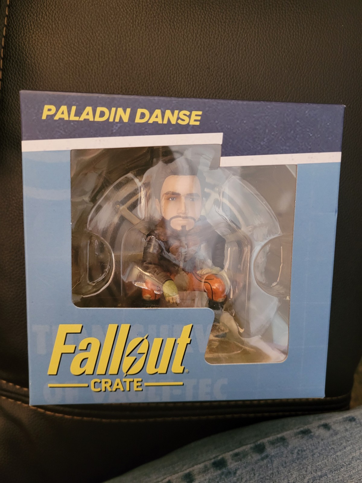 Fallout Loot Crate Screenshots Figure (Lot of 2) Paladin Danse & Nick Valentine