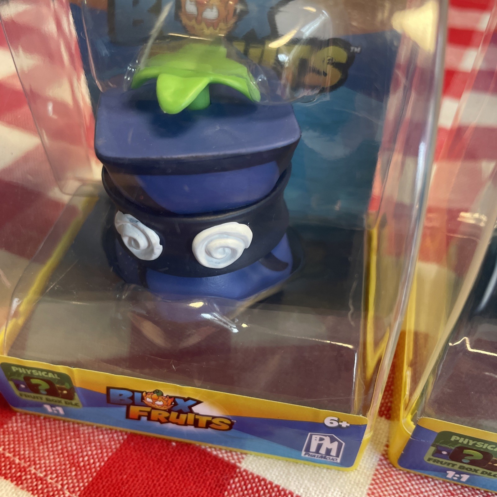 NEW PhatMojo Blox Fruits Collectibles Set of 4 Fruit Box DLC Physical Figures