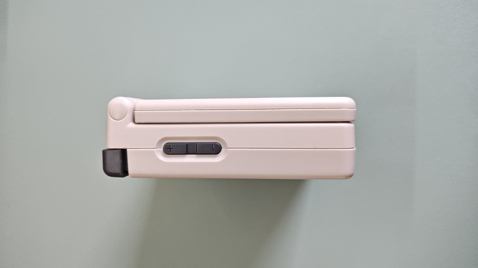 Anbernic RG35XX SP w/ 64gb + 128gb Micro SD and MuOS Installed (Excellent cond.)