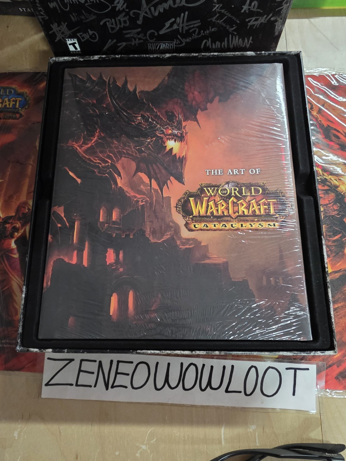 NEW World of Warcraft Cataclysm Collector’s Edition WoW Dev Team Signed