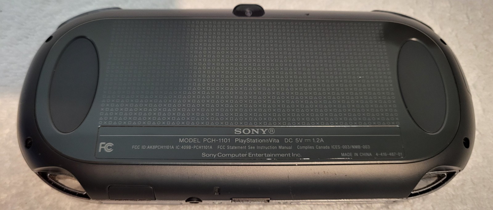 Sony PlayStation Vita PS Vita PCH-1101 Console Gaming System W USB Charger Cable