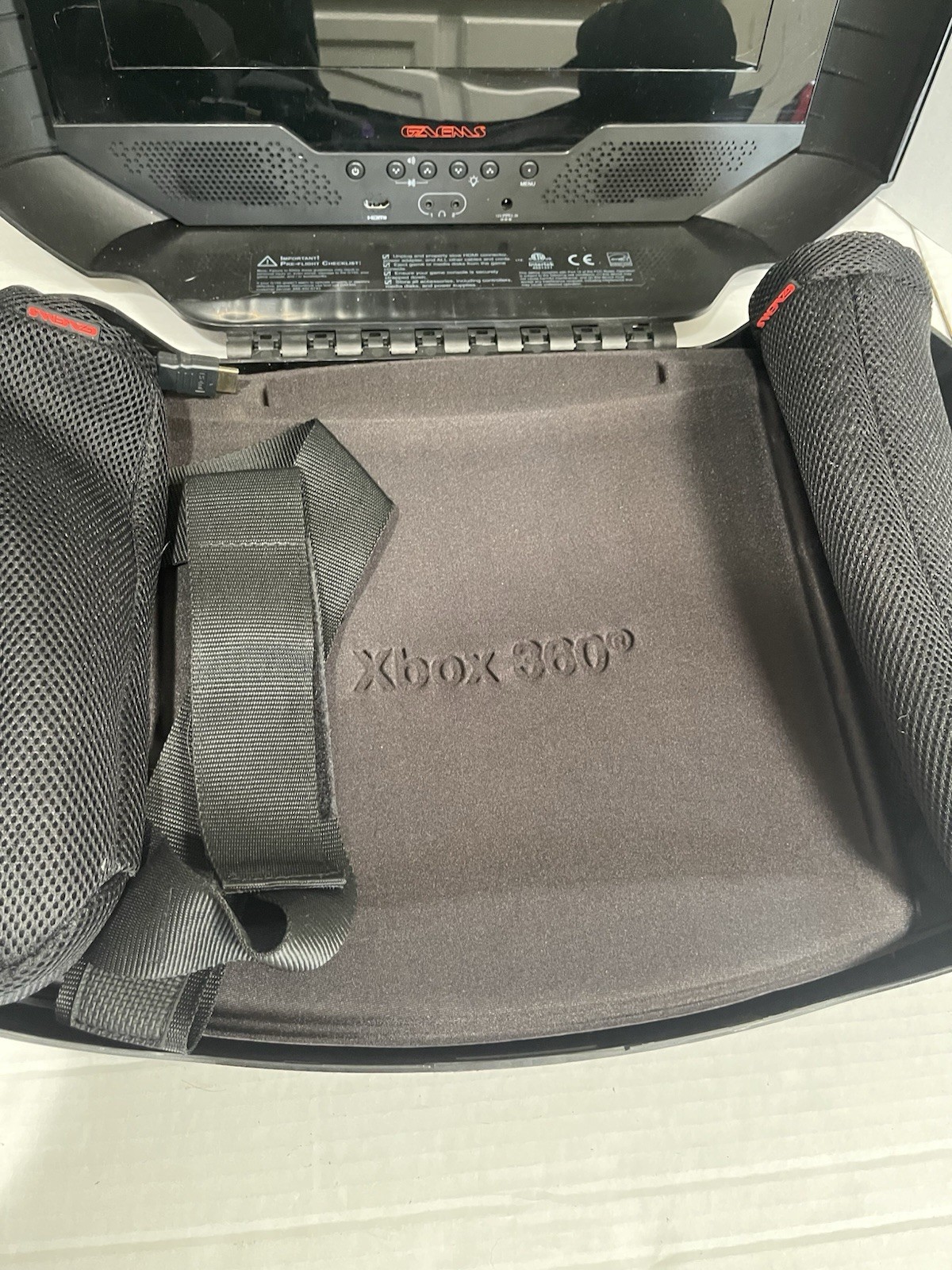 GAEMS G155 Sentry Portable Gaming Monitor Case PS3 Slim Xbox 360 HDMI 15.5”
