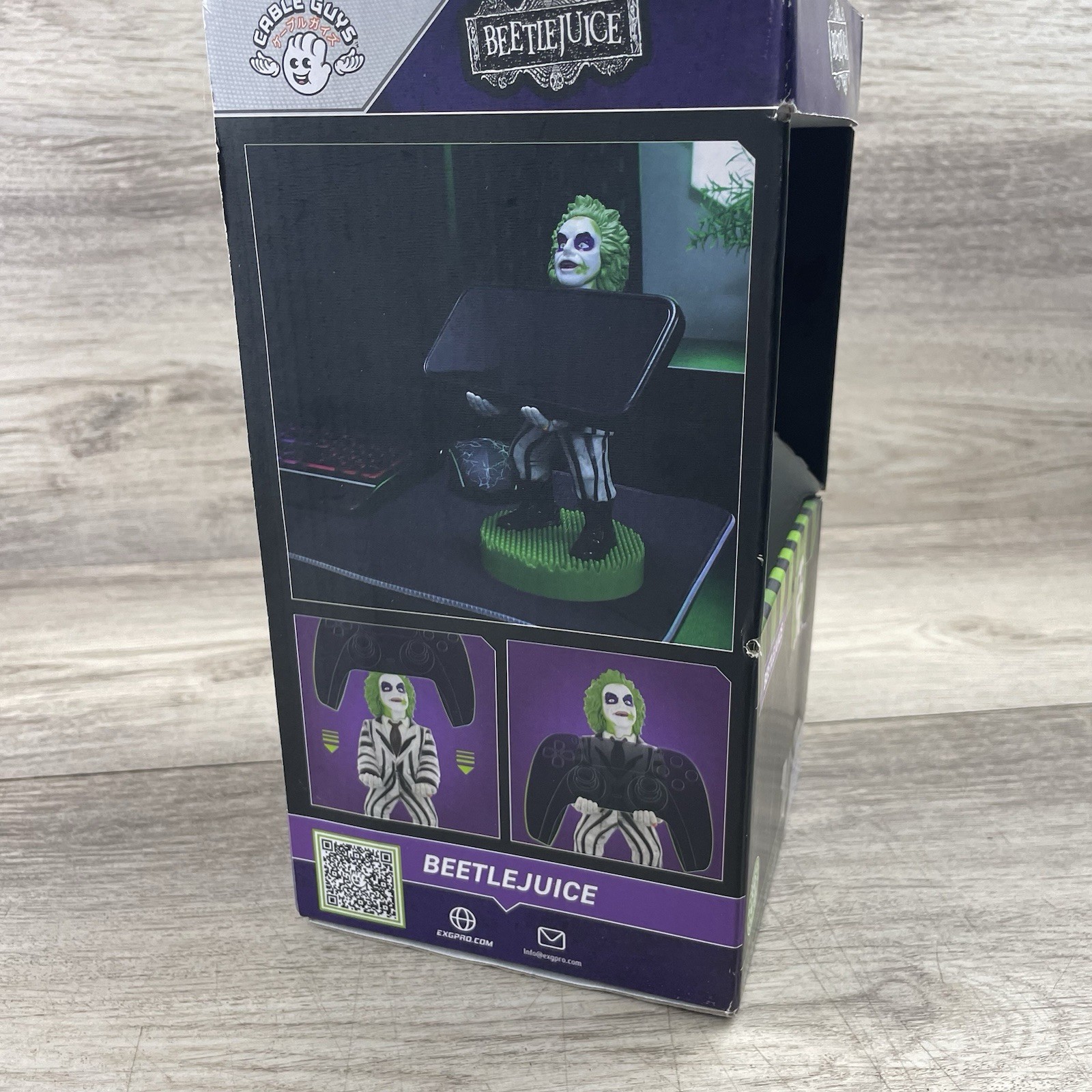 BEETLEJUICE Cable Guys Original Phone & Game Controller Holder Character Stand