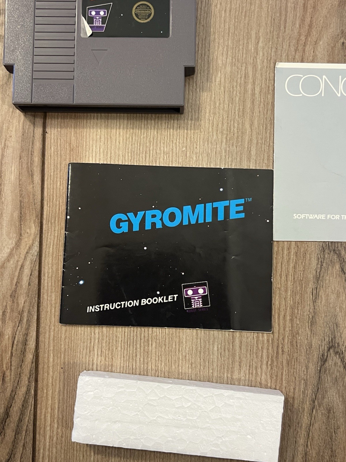 Gyromite (Nintendo NES, 1985) 5-Screw w/ Hangtab Black Box CIB Complete Tested