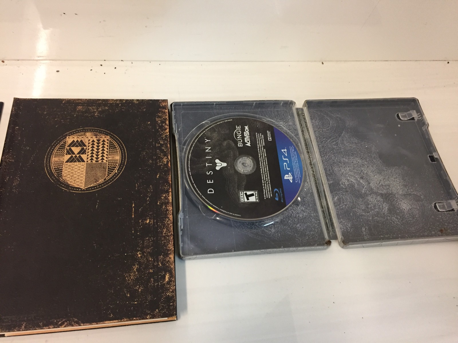 Destiny Limited Edition PlayStation 4 PS4 Steelbook Guardian Folio Box Set