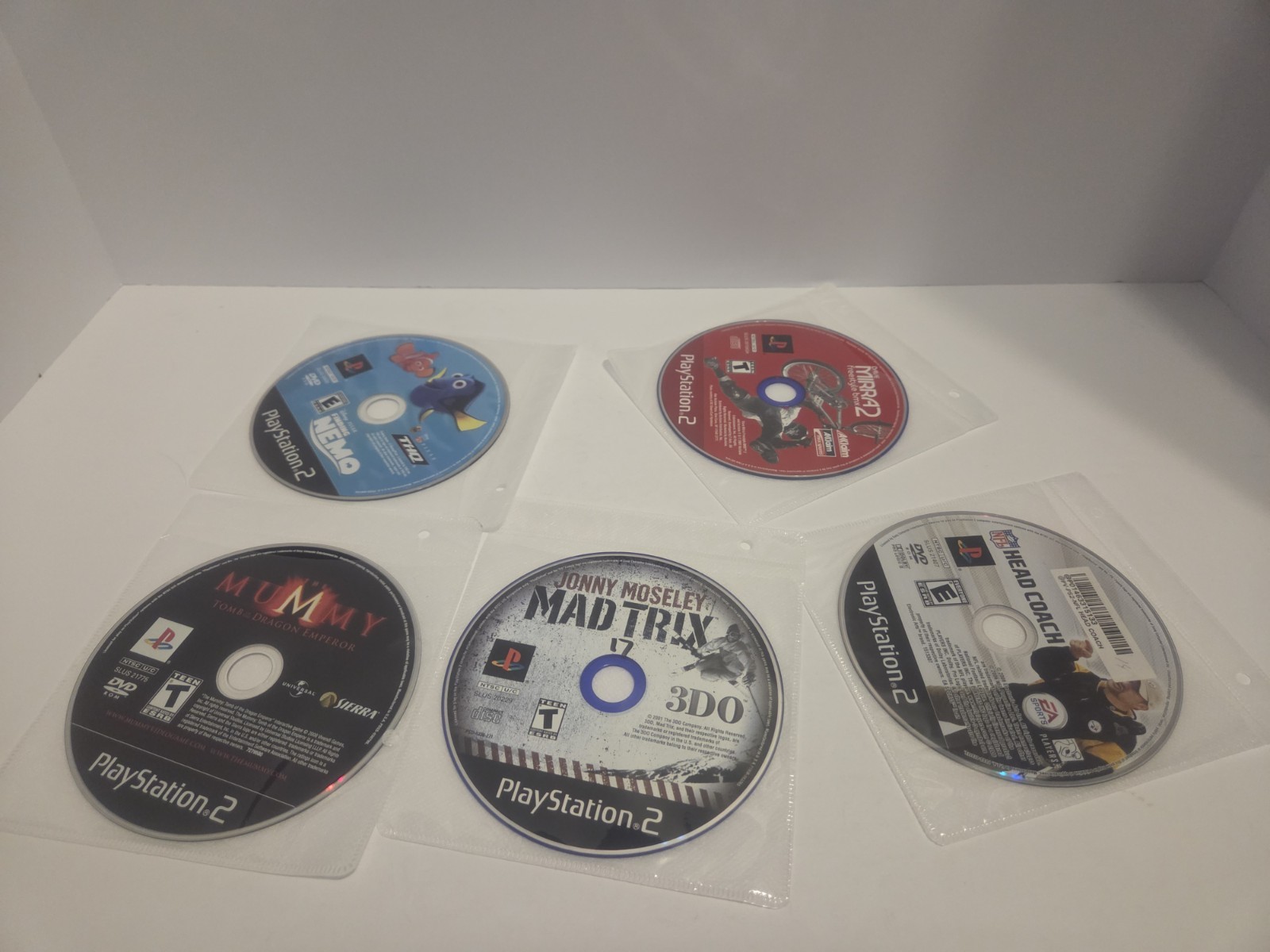 Sony PlayStation 2 Slim SCPH-70001 NTSC-U/C Bundle w/ Controller, Cables, Games