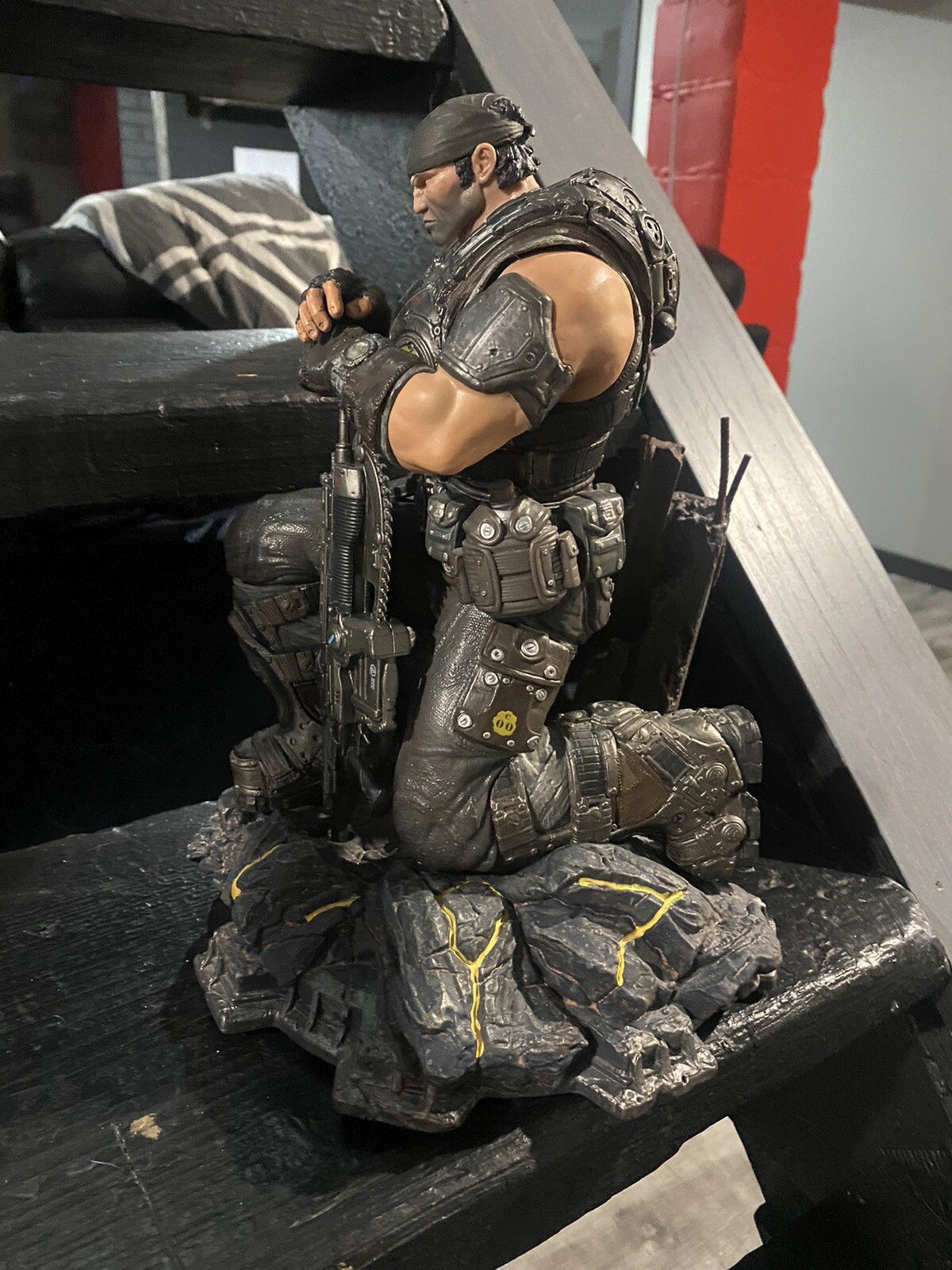 Gears Of War 3 Collector’s Edition Marcus Fenix 12″ 31cm PVC Statue