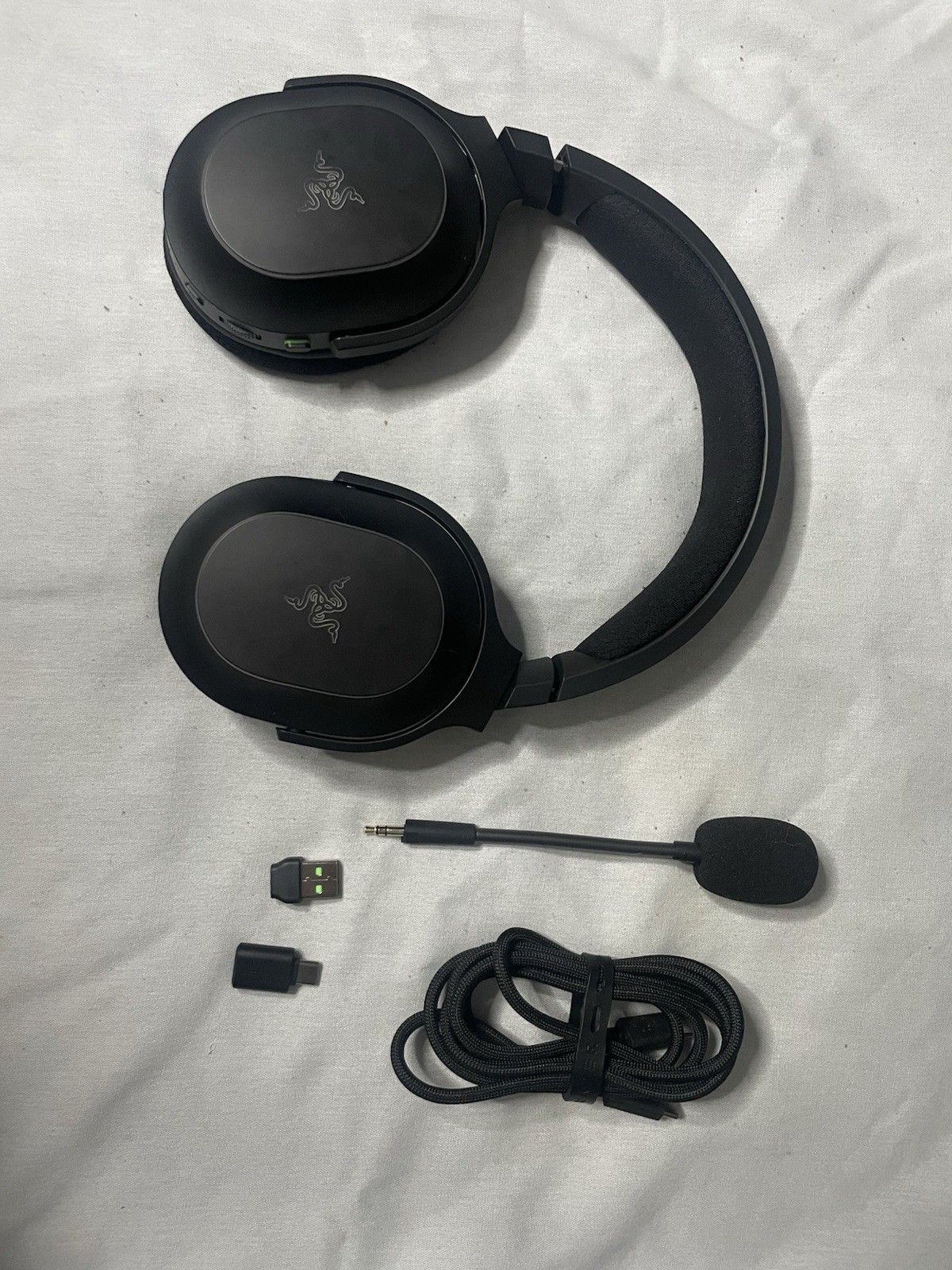 Razer Barracuda X Chroma RGB Wireless Gaming Headset Bluetooth Multi-Platform