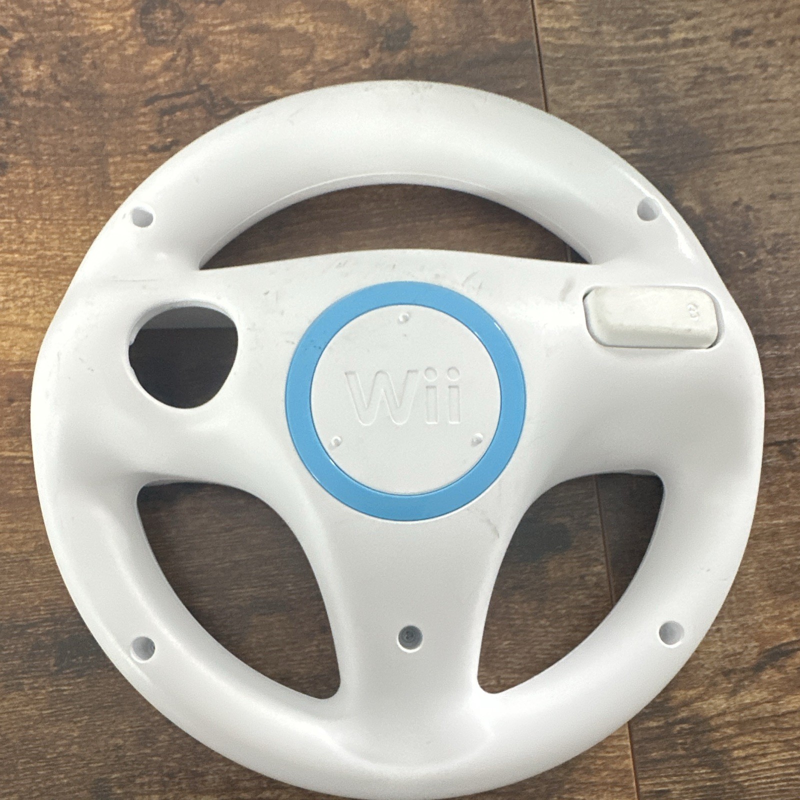 Nintendo Wii Wheel RVL-024 Steering Wheel Attachment for Wii Remote White/Blue