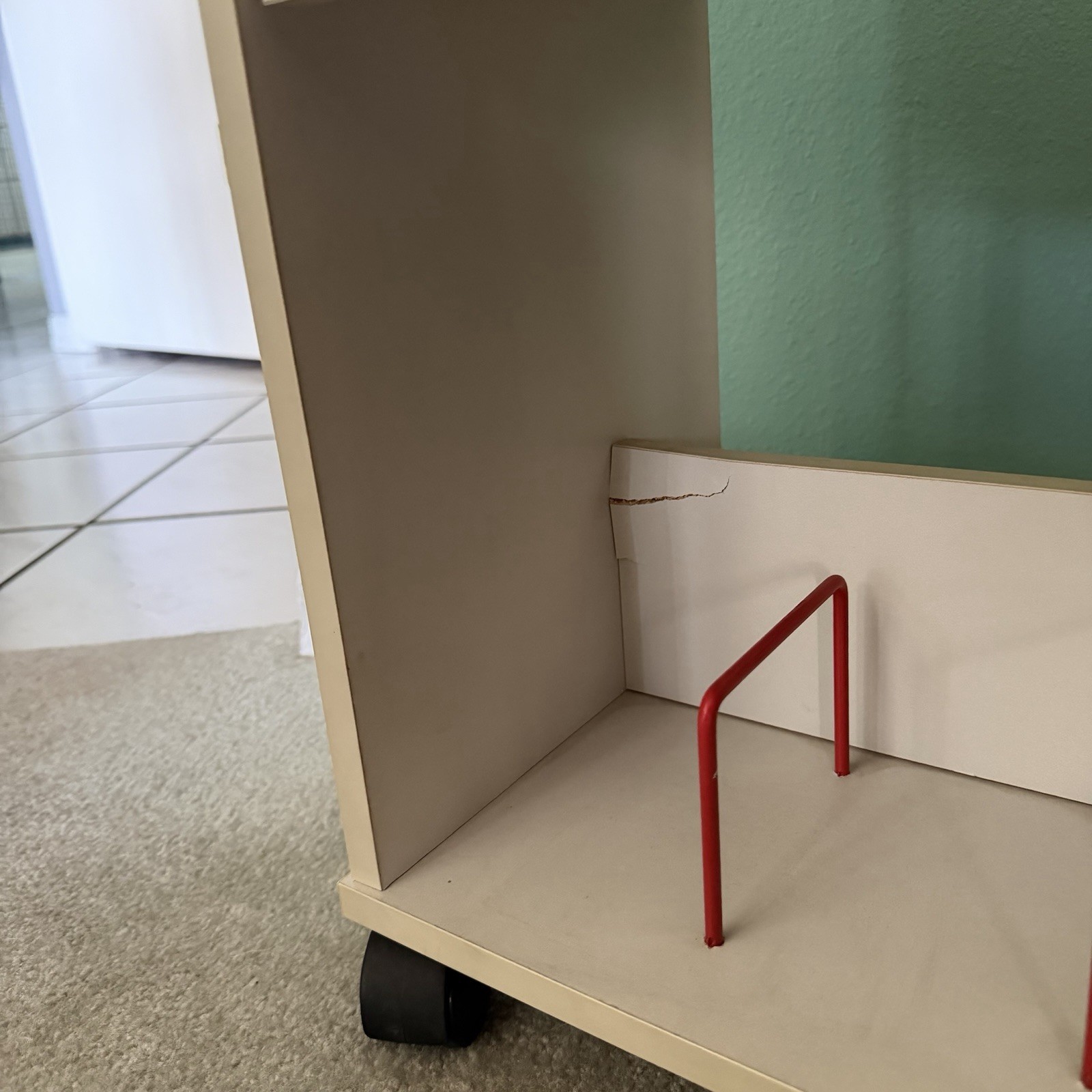 Vintage Nintendo Super Mario Brothers Rolling Console Storage Cart 1989 NES !!!!