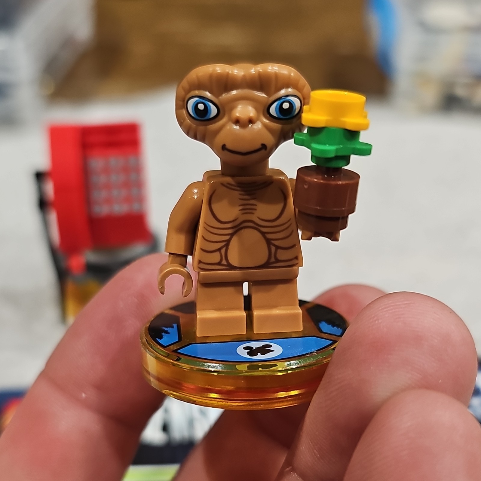 LEGO Dimensions E.T. Character Figure Pack (71258) Minifigure & Phone