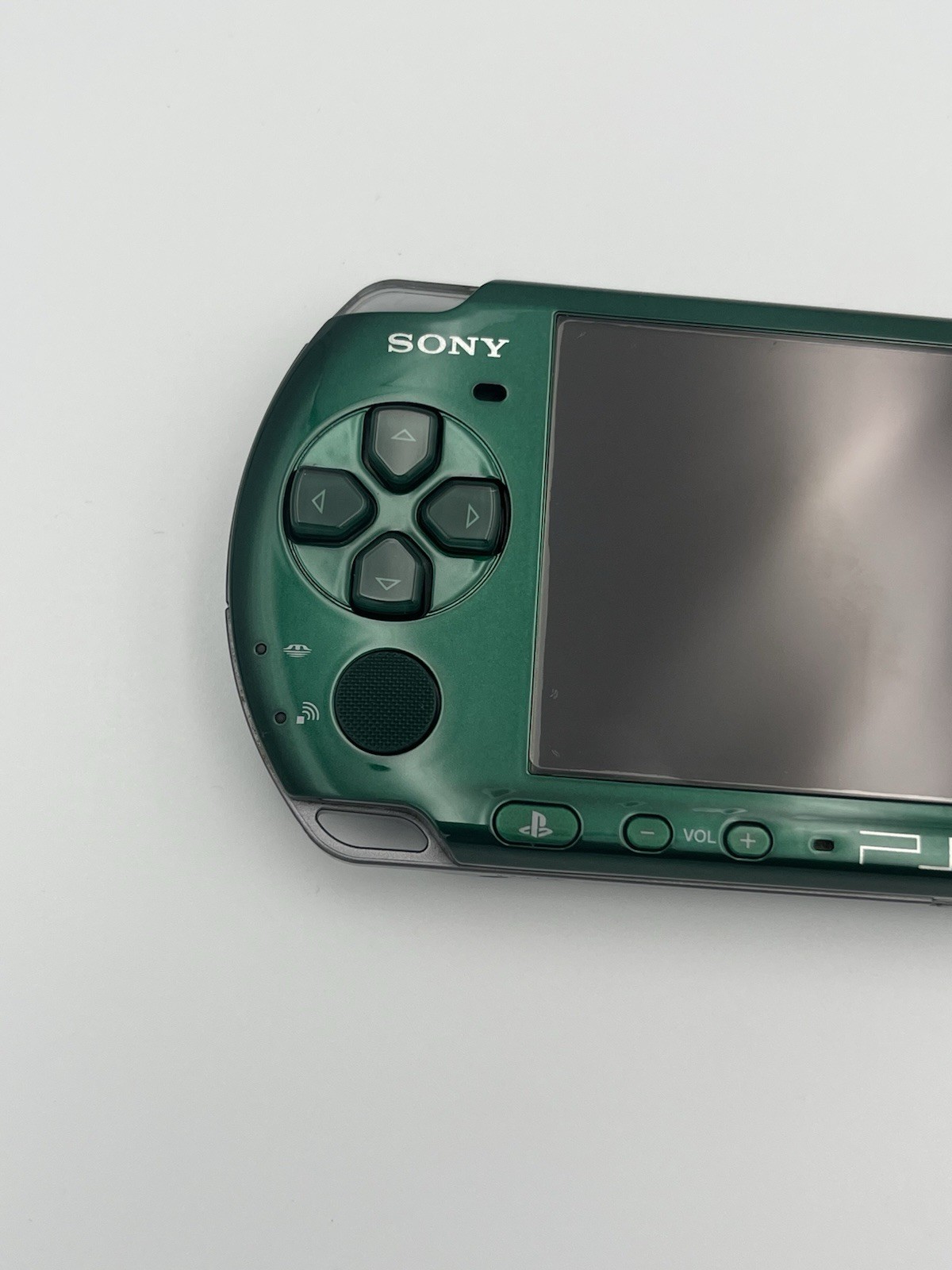 Sony PSP 3000 Console Spirited Green W/ New Battery & Charger Boxed 4GB SD Card