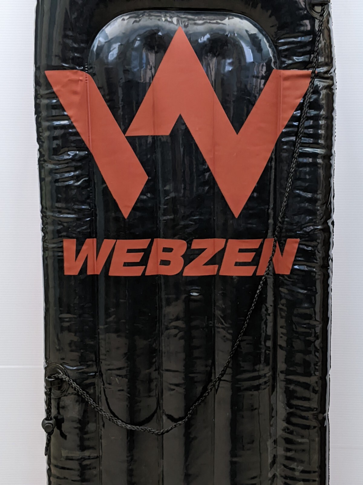 Webzen E3 2006: Pair of Promo Pool Inflatable Single Person Rafts With Strap