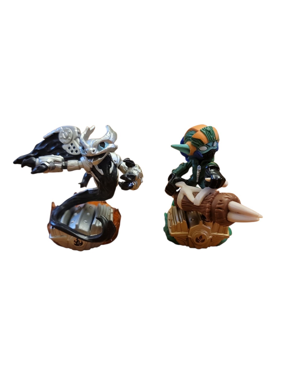 Skylanders Superchargers Lot 4 Characters, 5 Vehicles, & 2 Trophies Untested