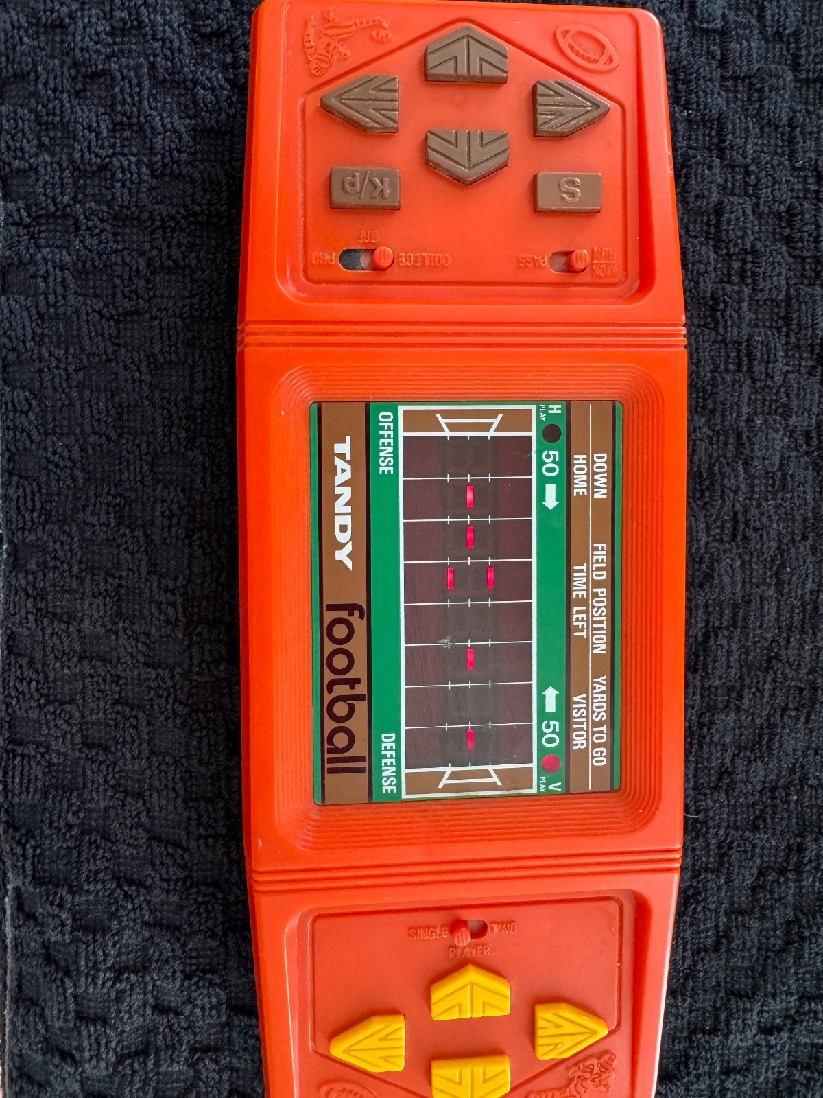 VINTAGE TANDY 2 Player FOOTBALL Handheld Electronic Game No. 602156 TESTED WORKS