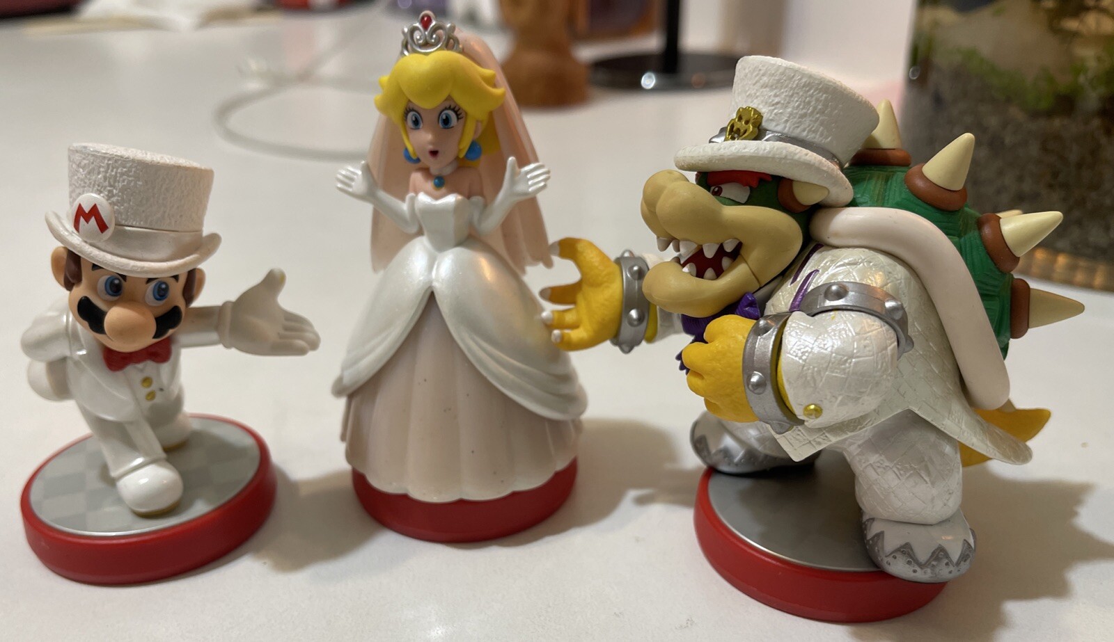 Mario + Peach + Bowser – Wedding 3 Pack Super Mario Oddysey Amiibo Used