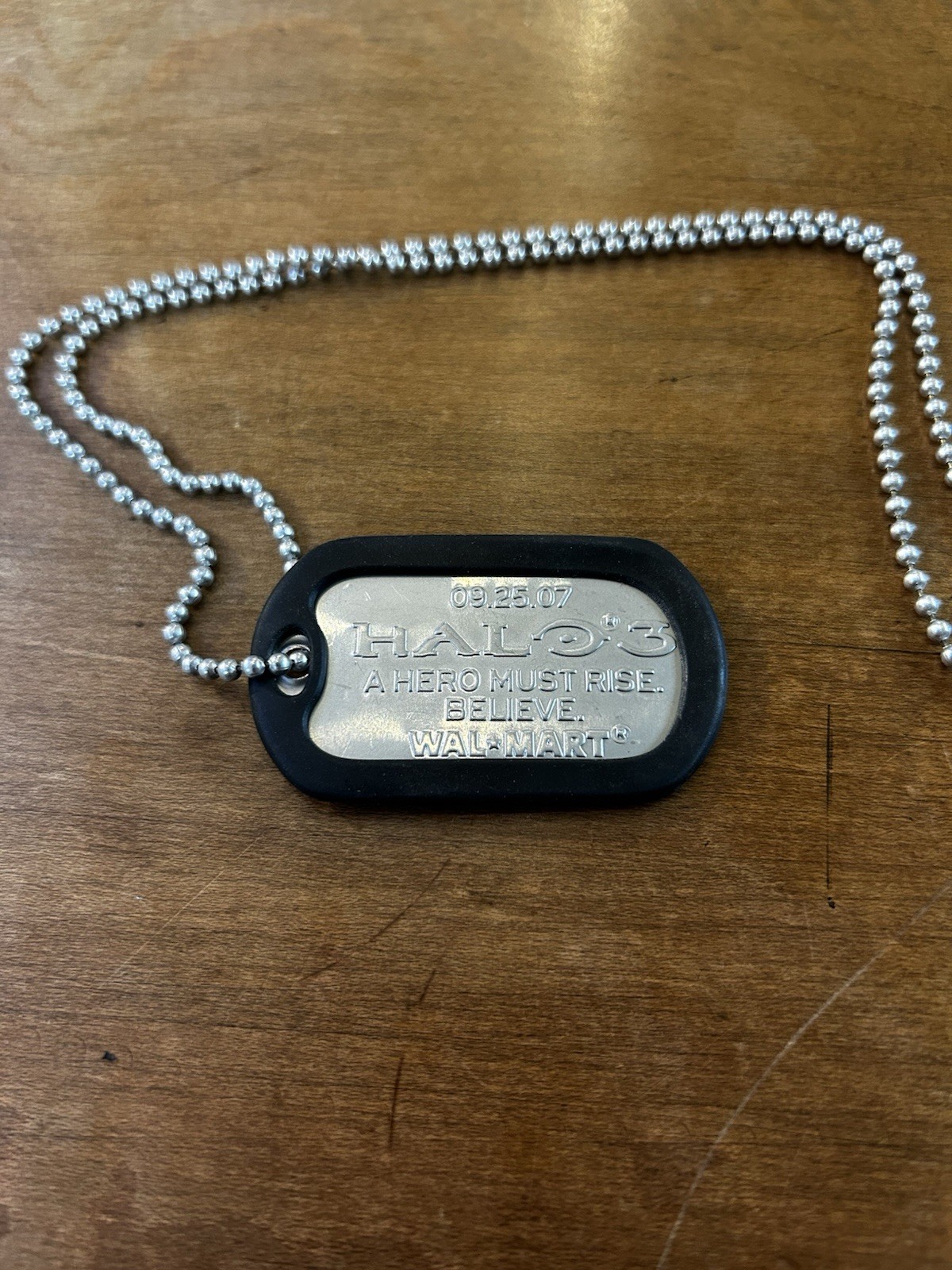 Halo 3 “A Hero Must Rise” Walmart Promo Dog Tag 9/25/07 – Rare Collector