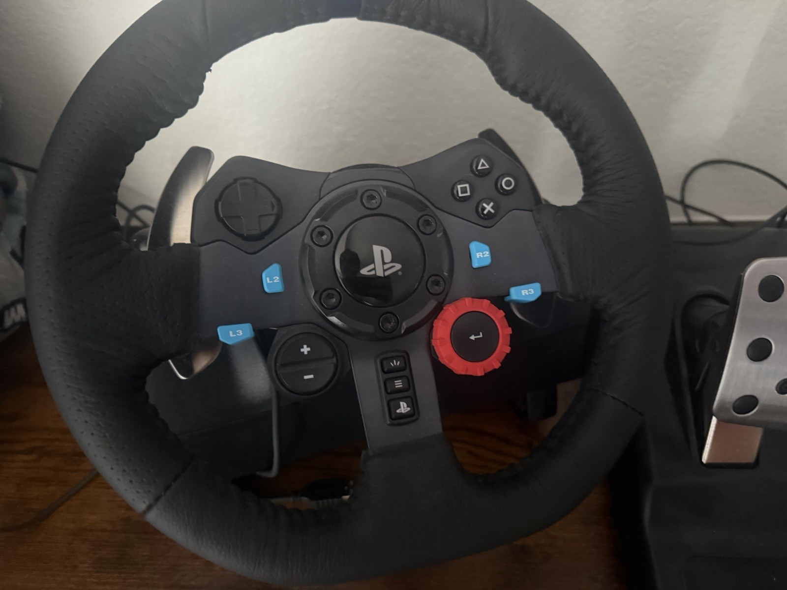 Logitech G29 Driving Force Racing Wheel and Pedals for PlayStation 4/5/PC