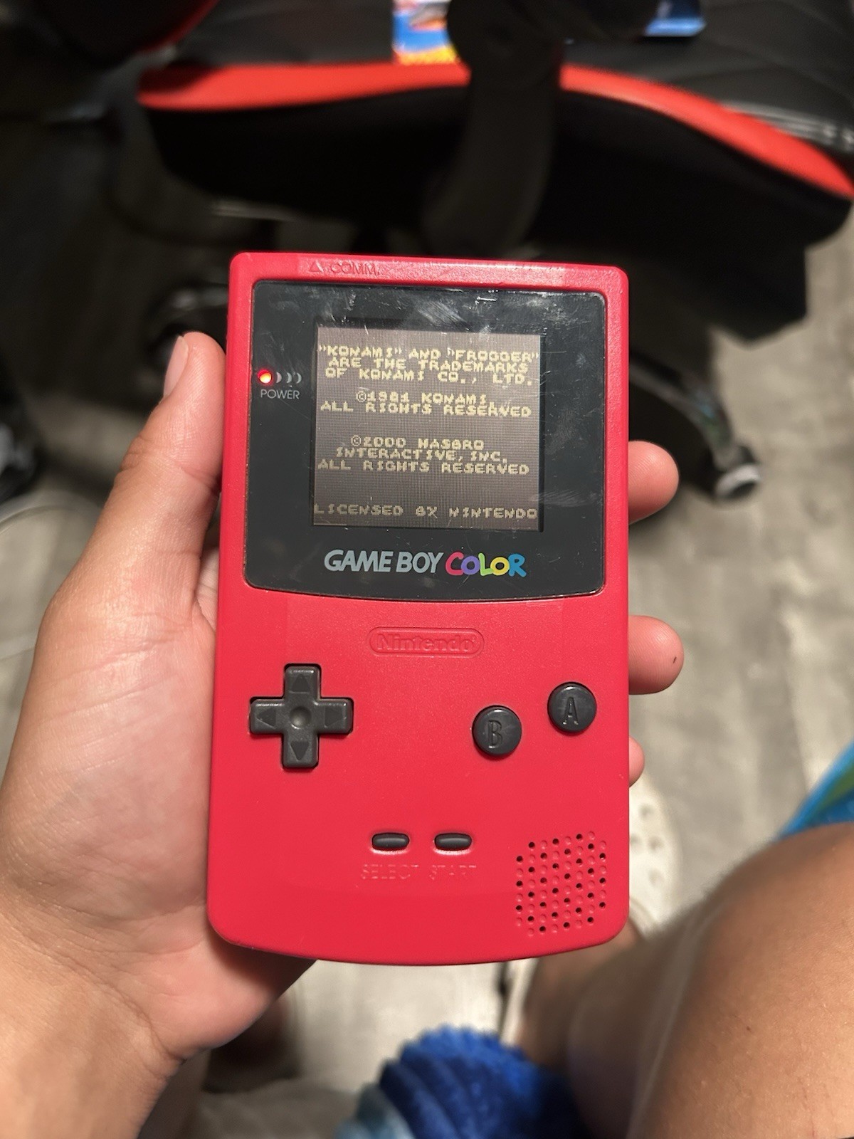 Nintendo Game Boy Color Handheld System Red CGB-001 w/ Frogger Cartridge
