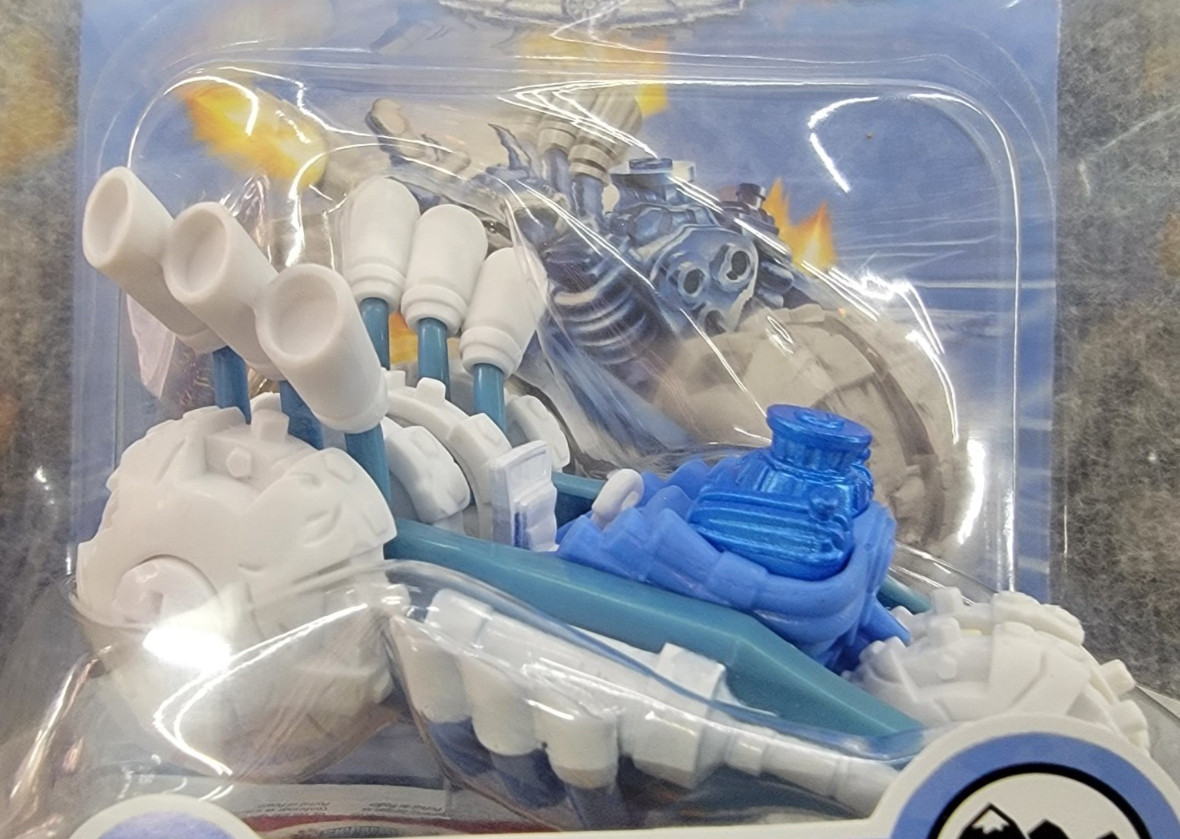 Activision Skylanders Superchargers Power Blue Gold Rusher Vehicle