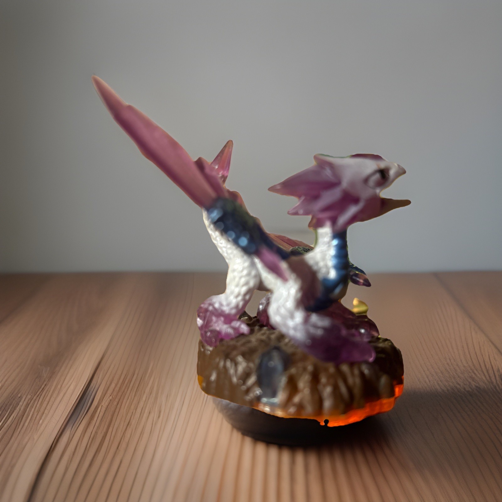 Skylanders Giants Flashwing character figure