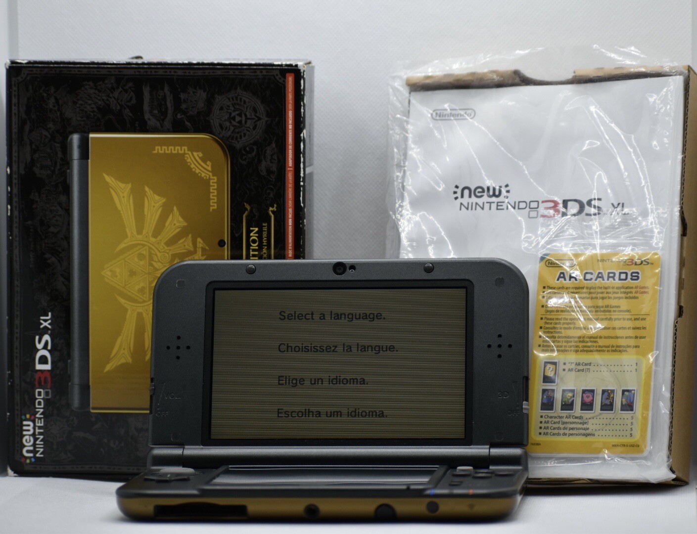 New Nintendo 3DS XL Hyrule Edition