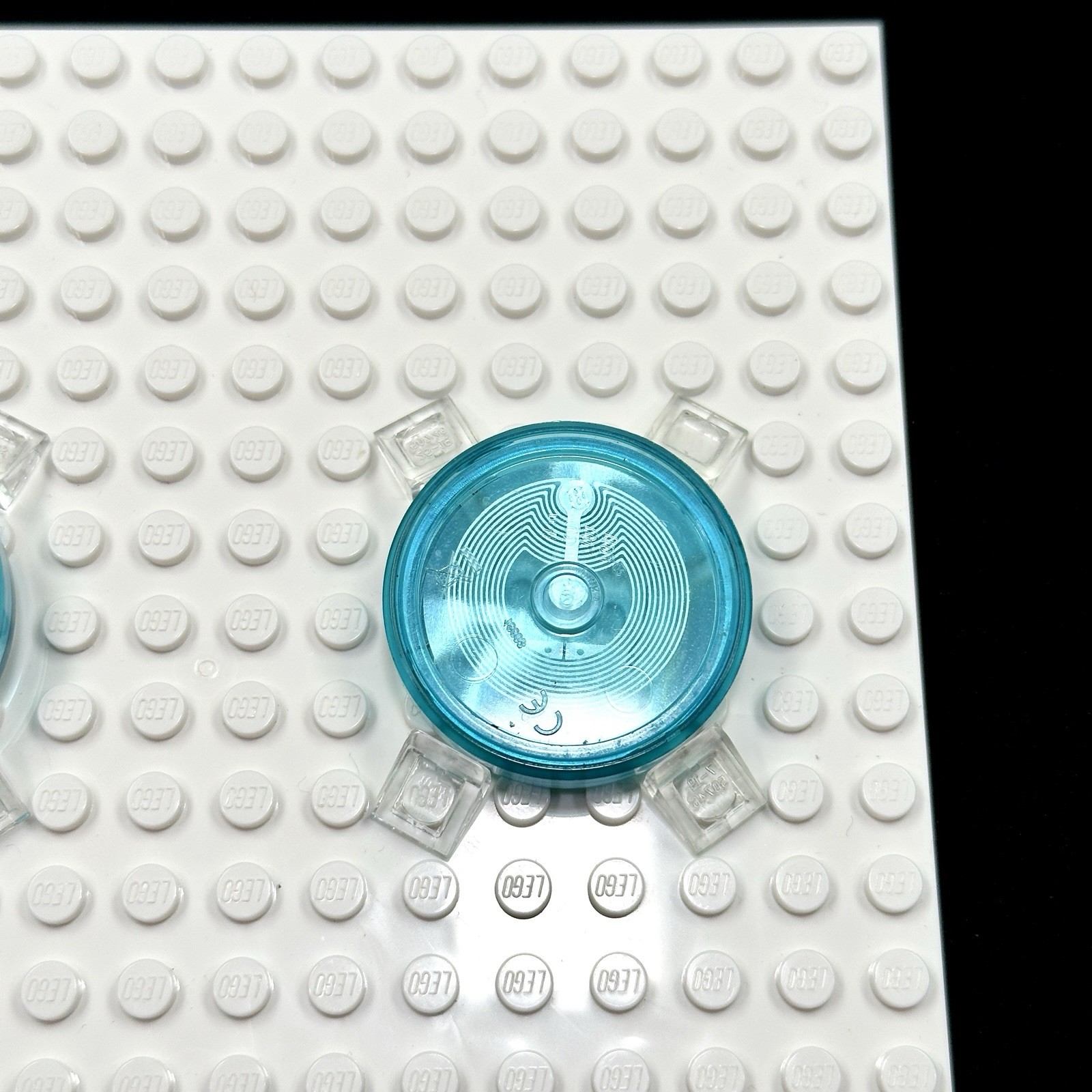 LEGO Dimensions Toy (2) pc Base Disc Tag Only Lot – Ninjago – Zane – Sensei Wu