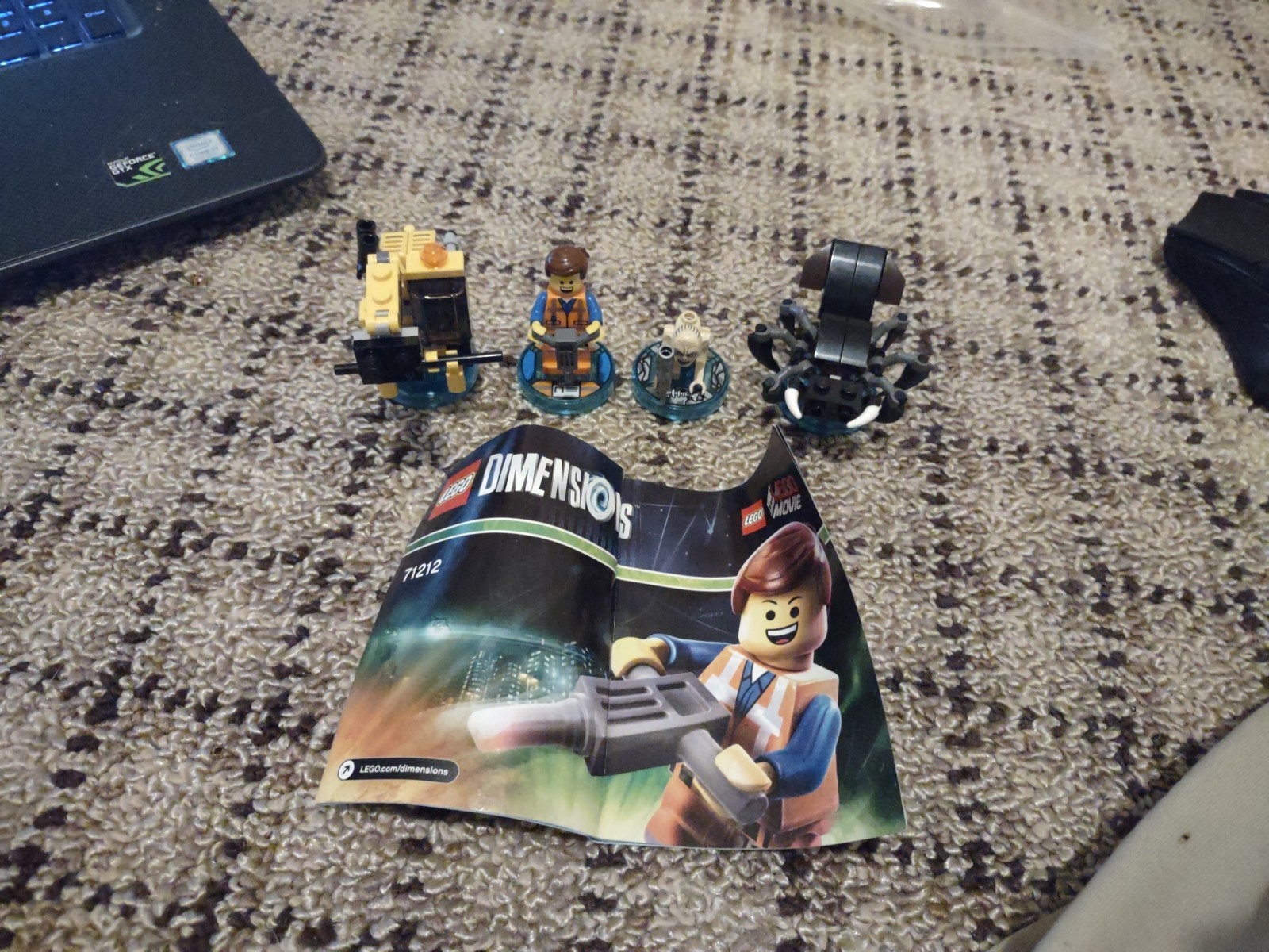 Lego Dimensions The Lego Movie Emmet Fun Pack 71212 + Gollum + Shellob 71218