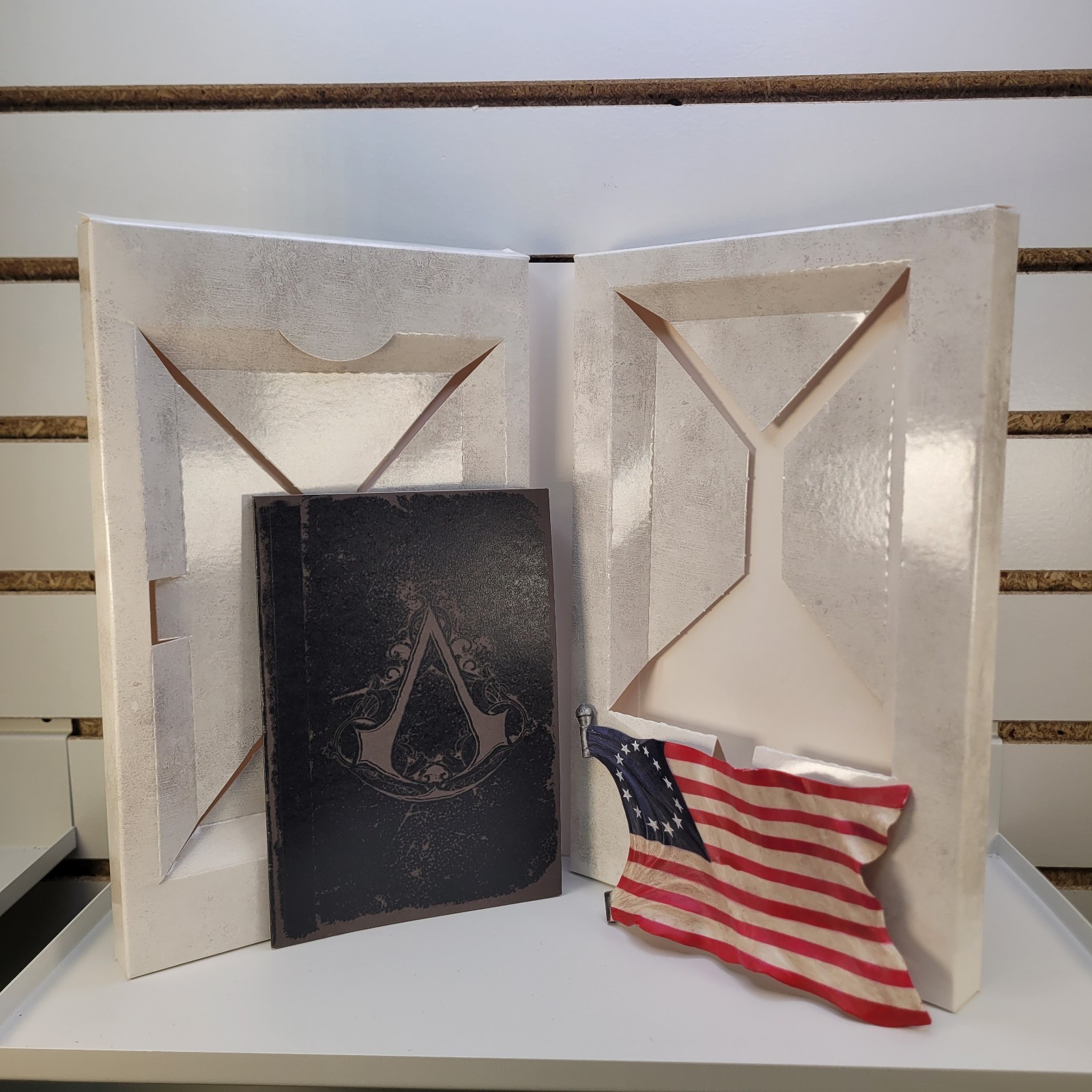 Assassin’s Creed III 3 Xbox 360 Limited Edition Box Set Game Statue