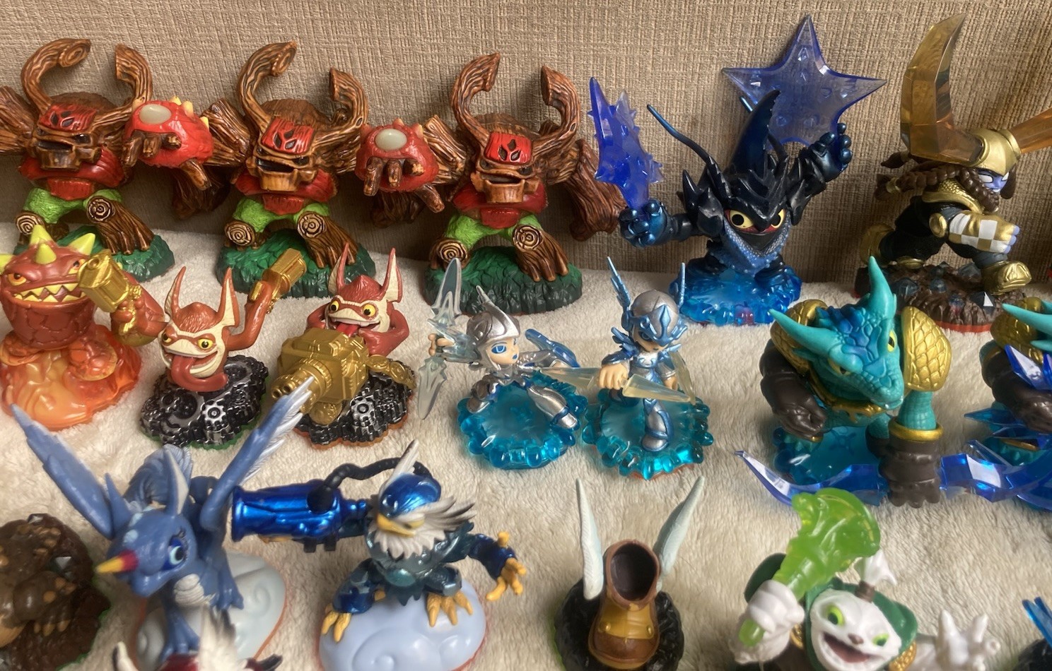Skylanders Activision Character Action Figure Large Mixed Bundle Lot 58 Pieces